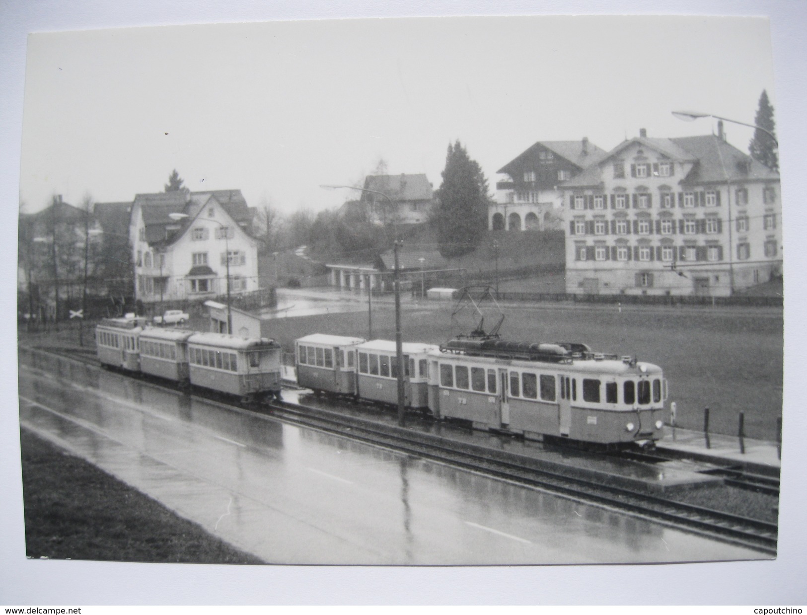 Lot de 46 Cartes  TRAMWAY  LOCOMOTIVE  TRAIN   "FERROVIEW"   C.P. 122   1870 Monthey