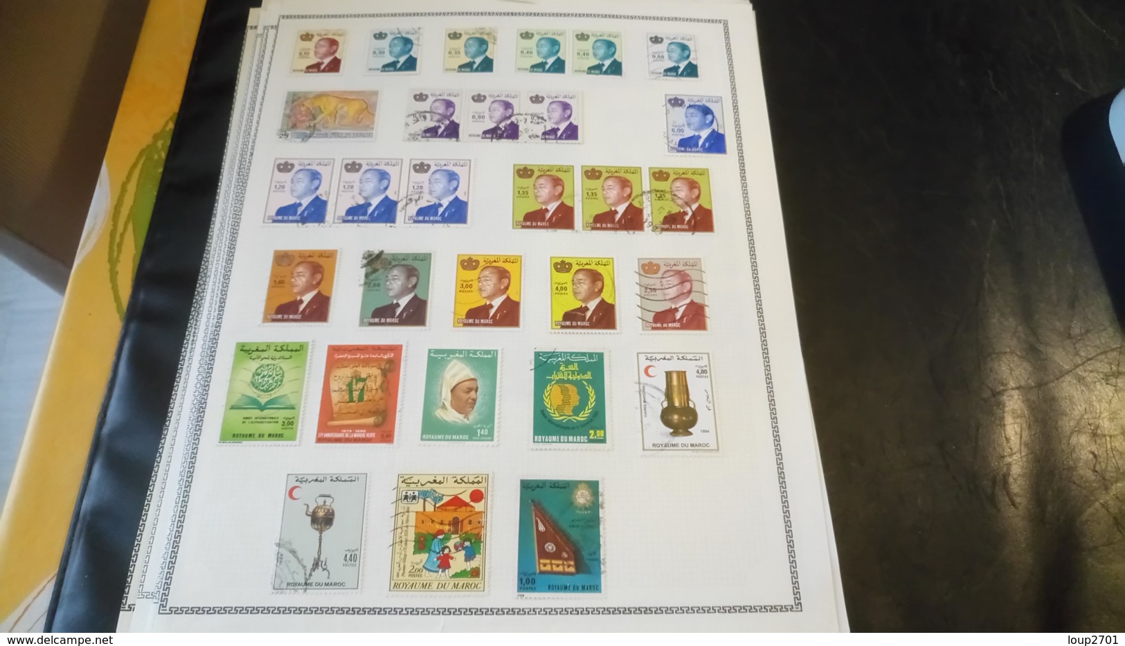 D187 LOT FEUILLES MAROC NEUFS / OB A TRIER BELLE COTE DÉPART 10€