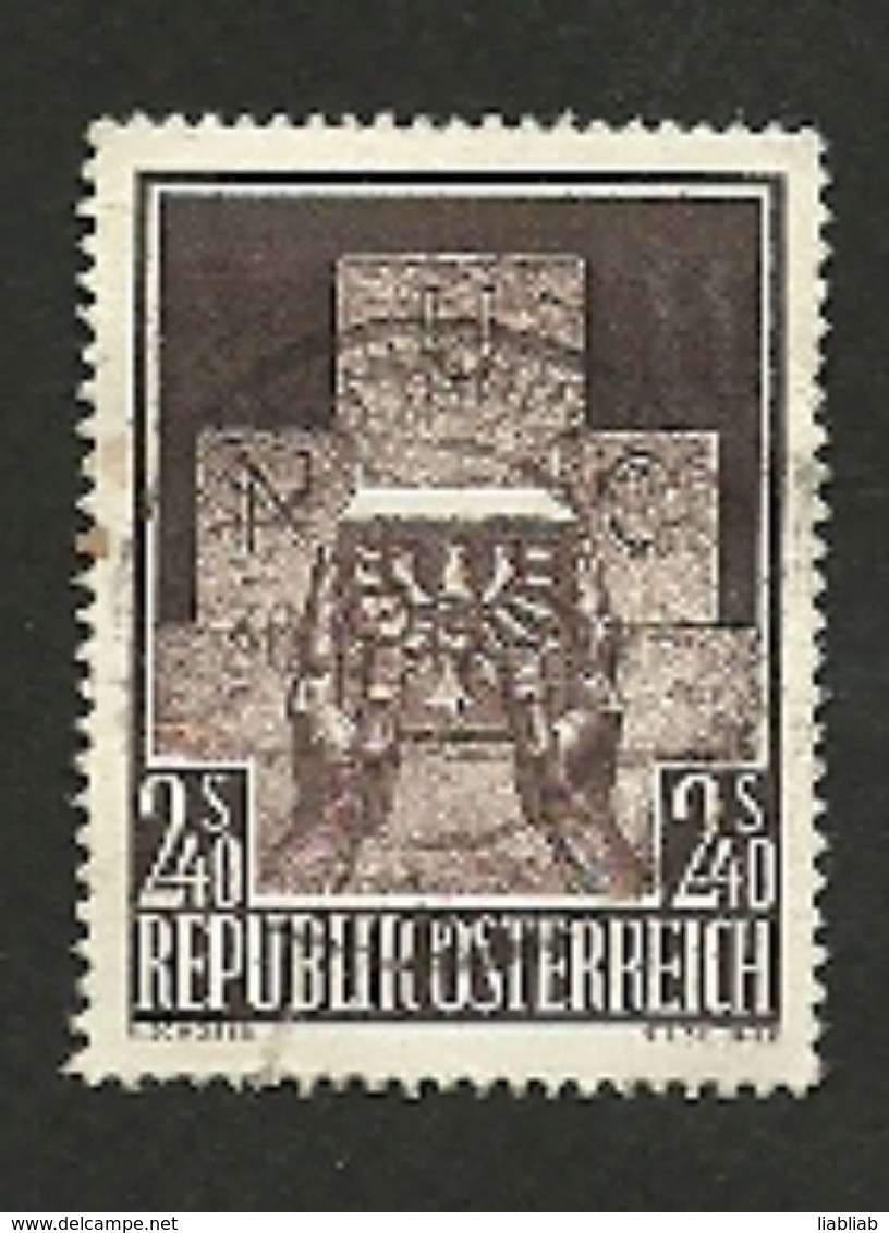 AUTRICHE 12 TIMBRES N° 3 + 15 Type II + 32 + 37 + 50 + 320 à 322 + 625 + 855 + 858 + Journaux N° 11