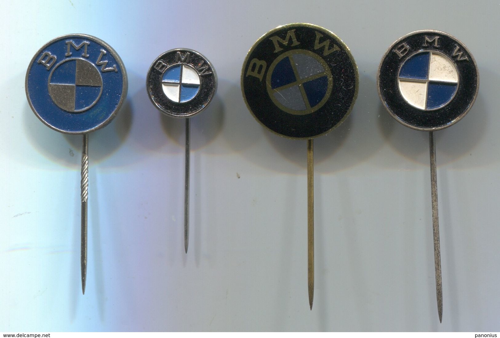 BMW -  Car, Auto, Automotive,  Vintage Pin Badge, Abzeichen, 4 Pcs - BMW