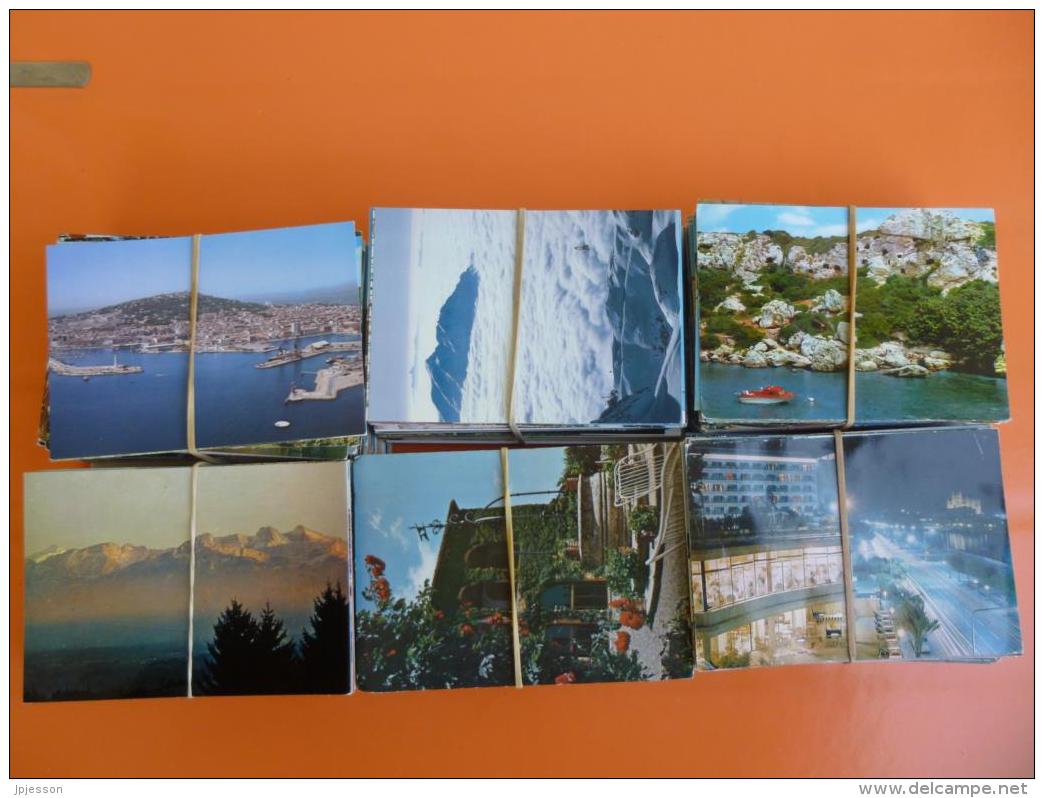 LOT DE PLUS DE 3000 CARTES MODERNES FRANCE ET ETRANGER  VOIR LES SIX PHOTOS - 500 Postcards Min.