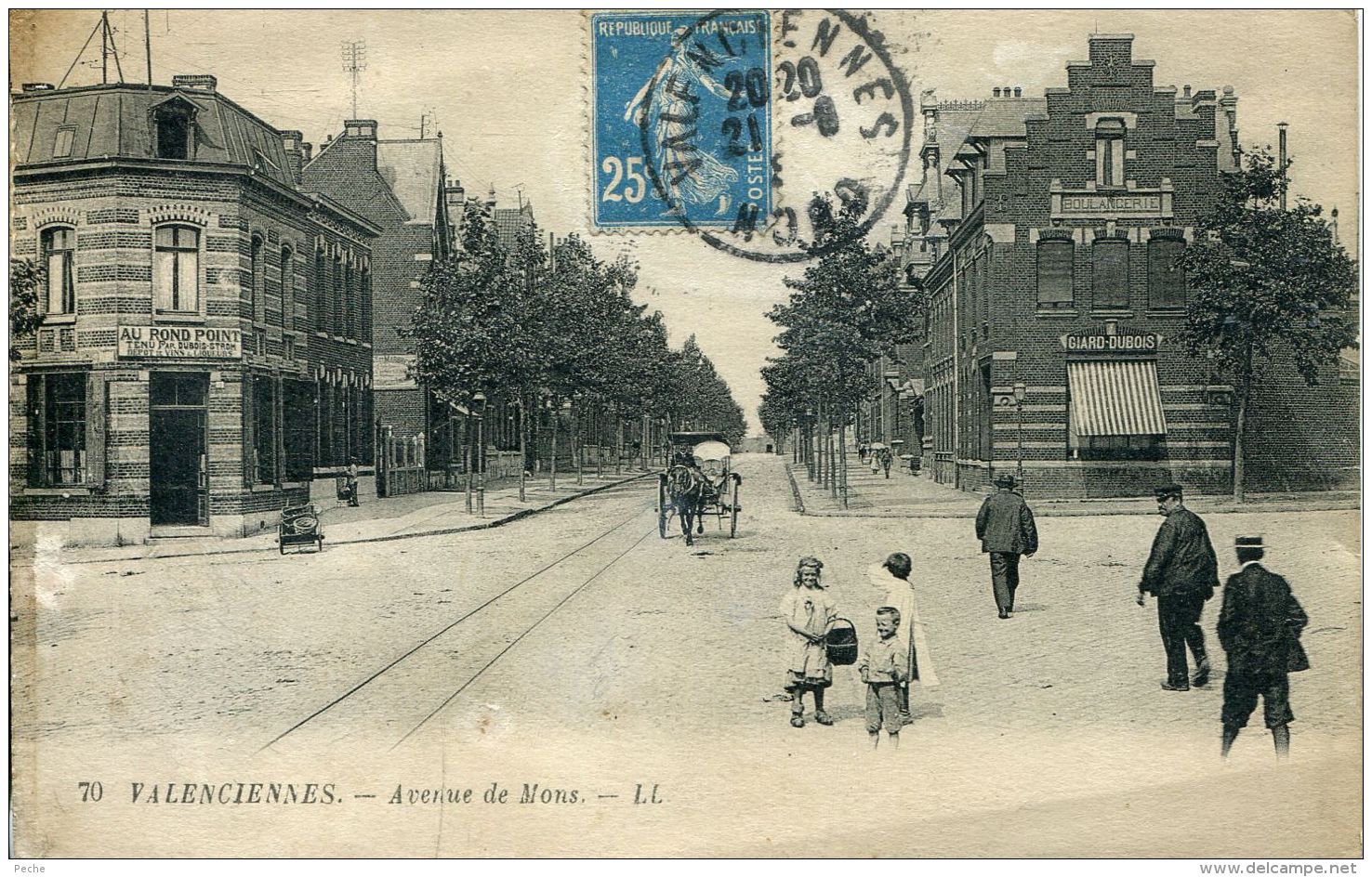 N°56393 -cpa Maubeuges -avenue De Mons- - Maubeuge