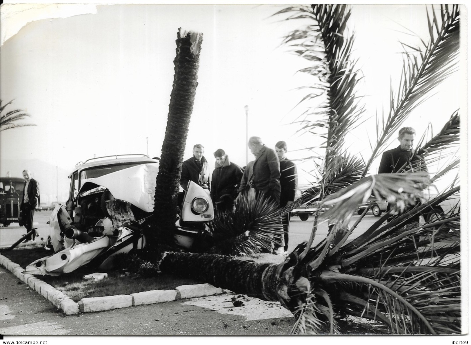 C.1960 La Citroen Ds Photo 13x18cm Accident Voiture Automobile Nice Promenade Des Anglais - Automobiles