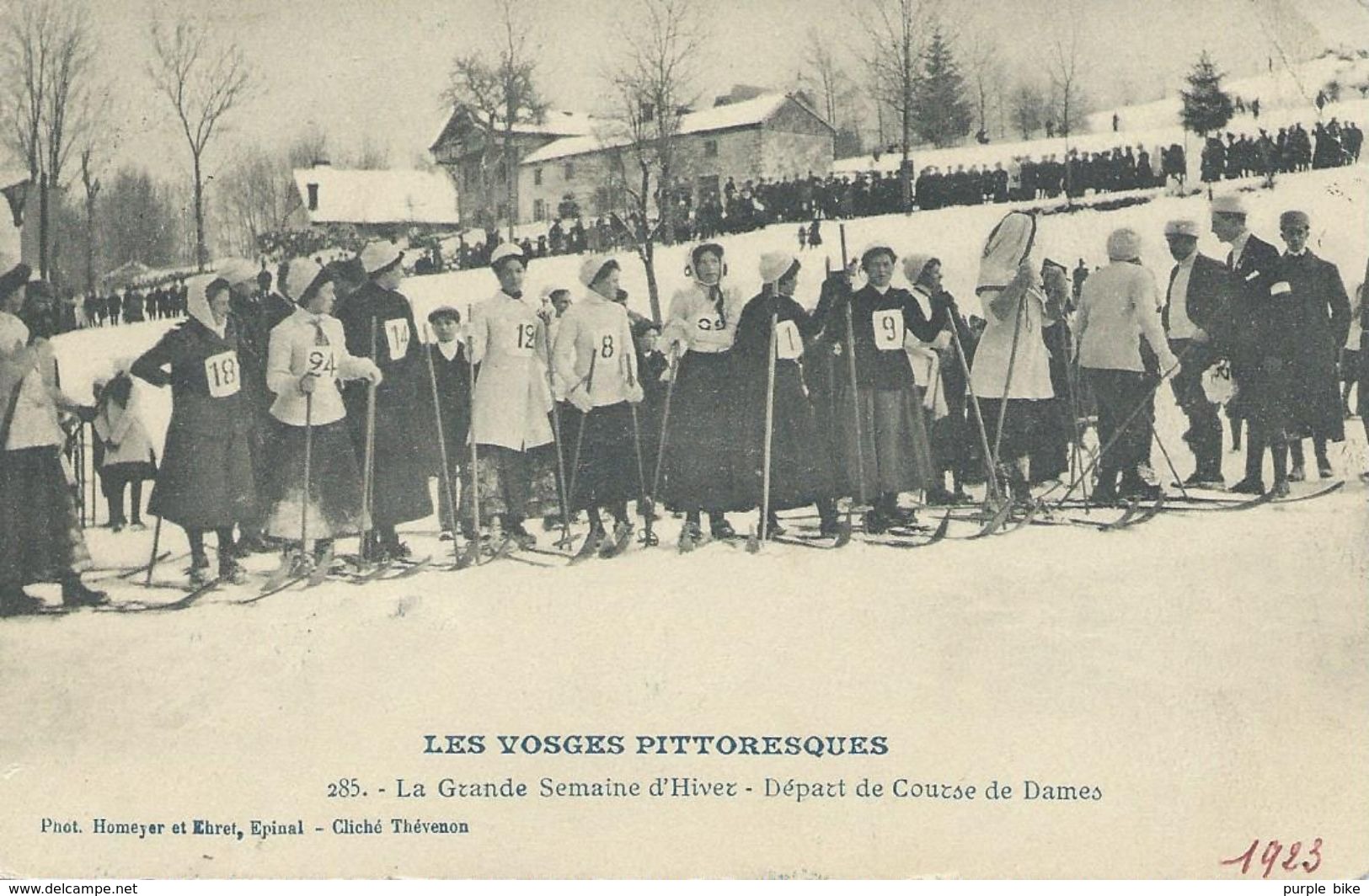 88 Vosges Les Vosges Pittoresques  La Grande Semaine D'Hiver Départ De La Course De Dames 1923 - Col De Bussang