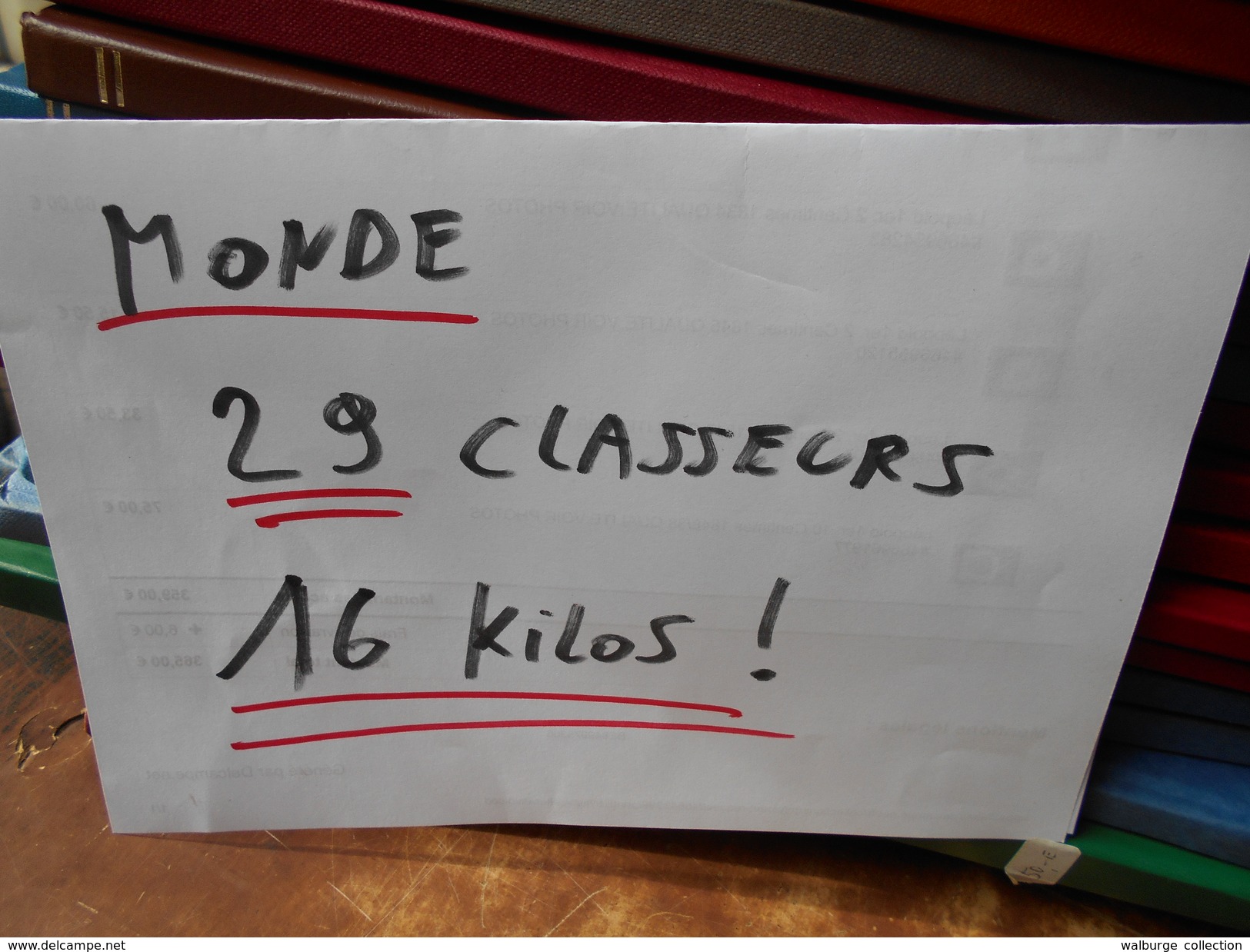 DEPART 1 EURO ! MONDE TRES BEAU VRAC DE 29 CLASSEURS DONT BEAUCOUP DE BLOCS ! 16 KILOS !!!