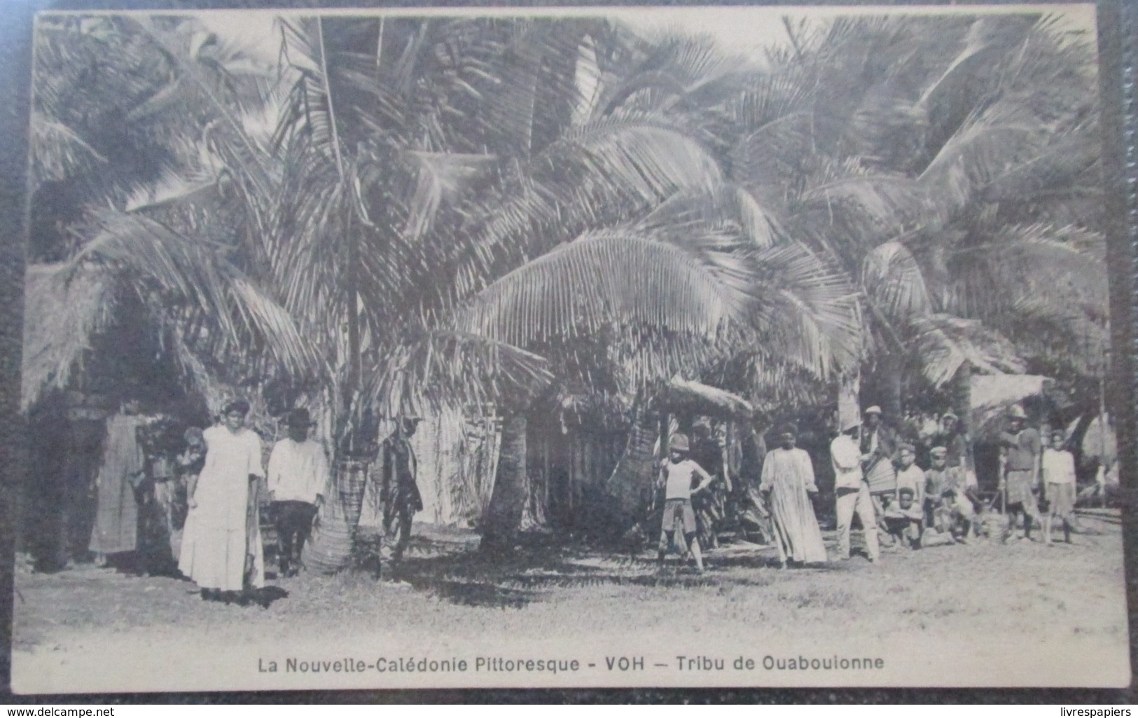 Caledonie Nouvelle  Voh  Tribu De Ouaboulonne  Cpa Nouvelle Caledonie - Nouvelle Calédonie