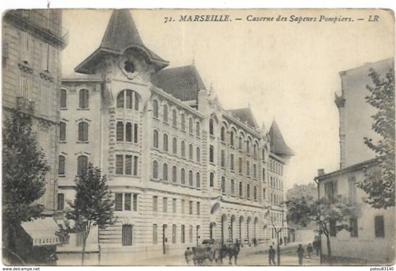 13. MARSEILLE.  LA CASERNE DES SAPEURS POMPIERS - Monuments