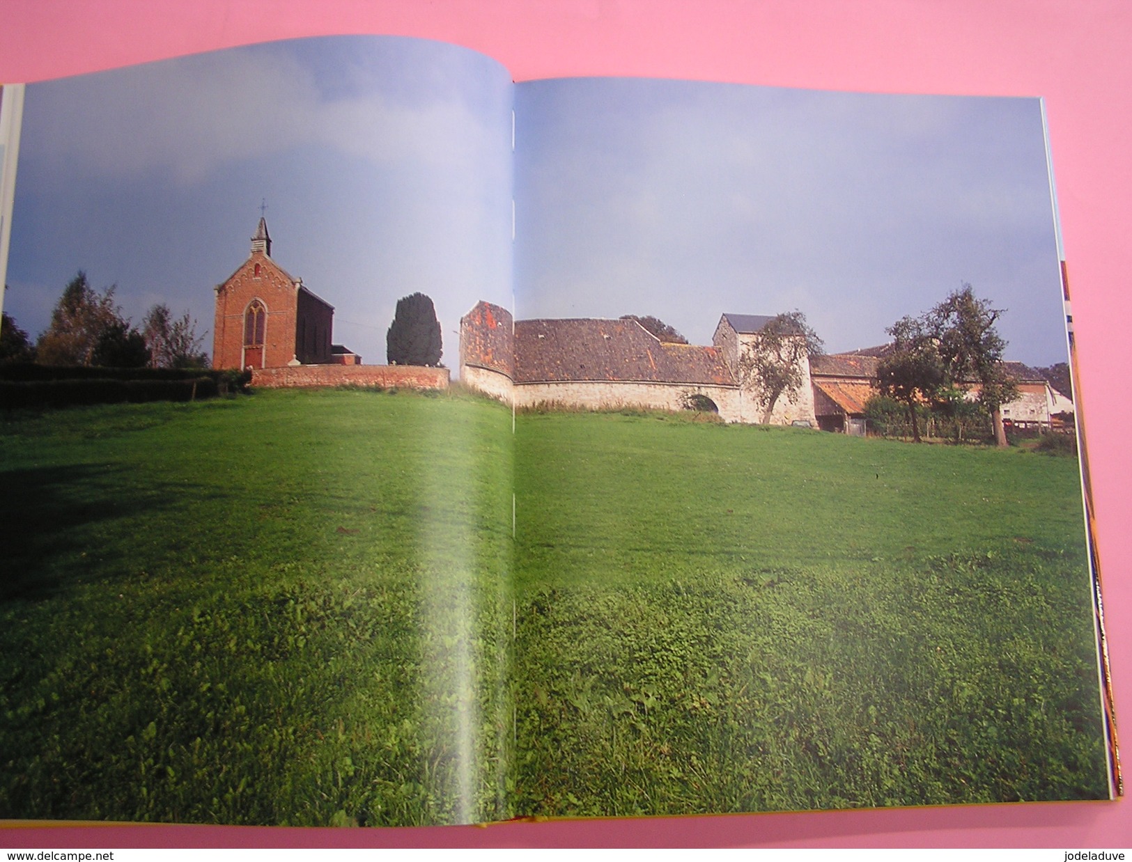 FERMES ET VIE RURALE Régionalisme Ardennes Condroz Hainaut Namur Flandre Luxembourg Hainaut Brabant Limbourg Liège