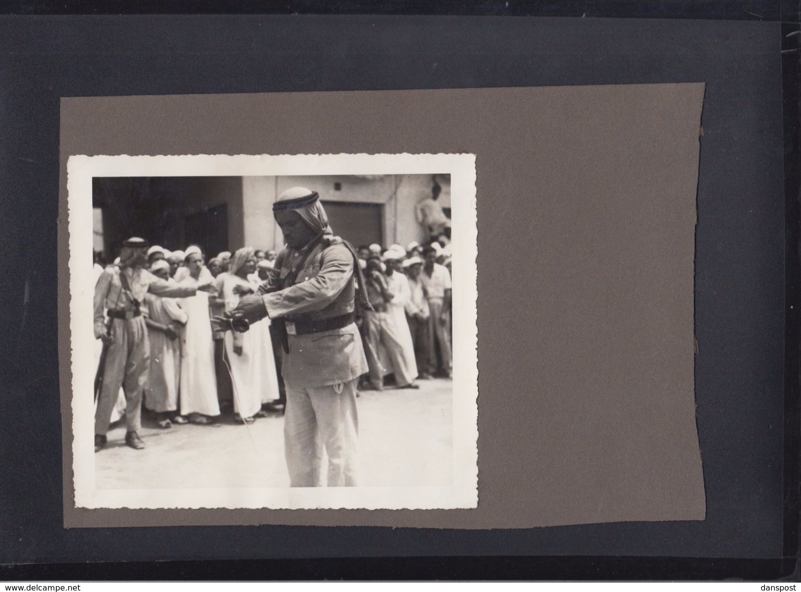 Saudi Arabia Lot Original Photos Cutting Hand Punishment Jeddah(?) 1950s - Saudi Arabia