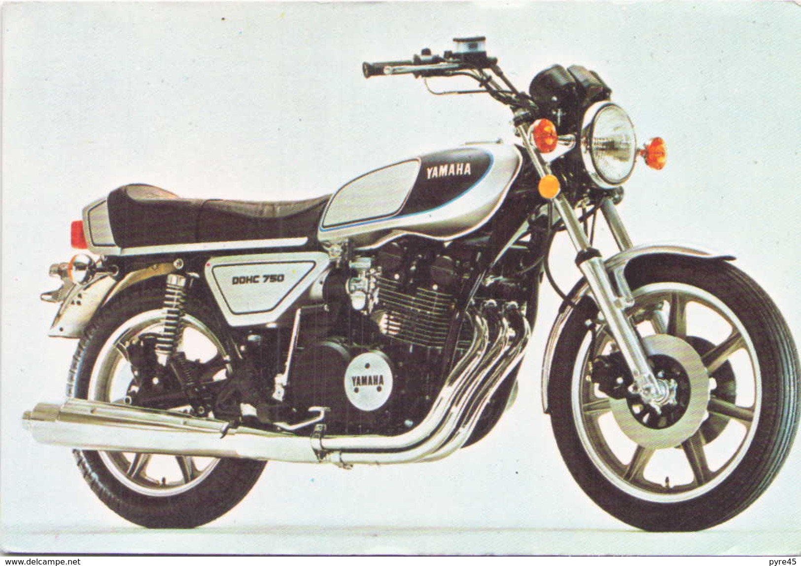 MOTO YAMAHA DOHC 750 CC - Motos