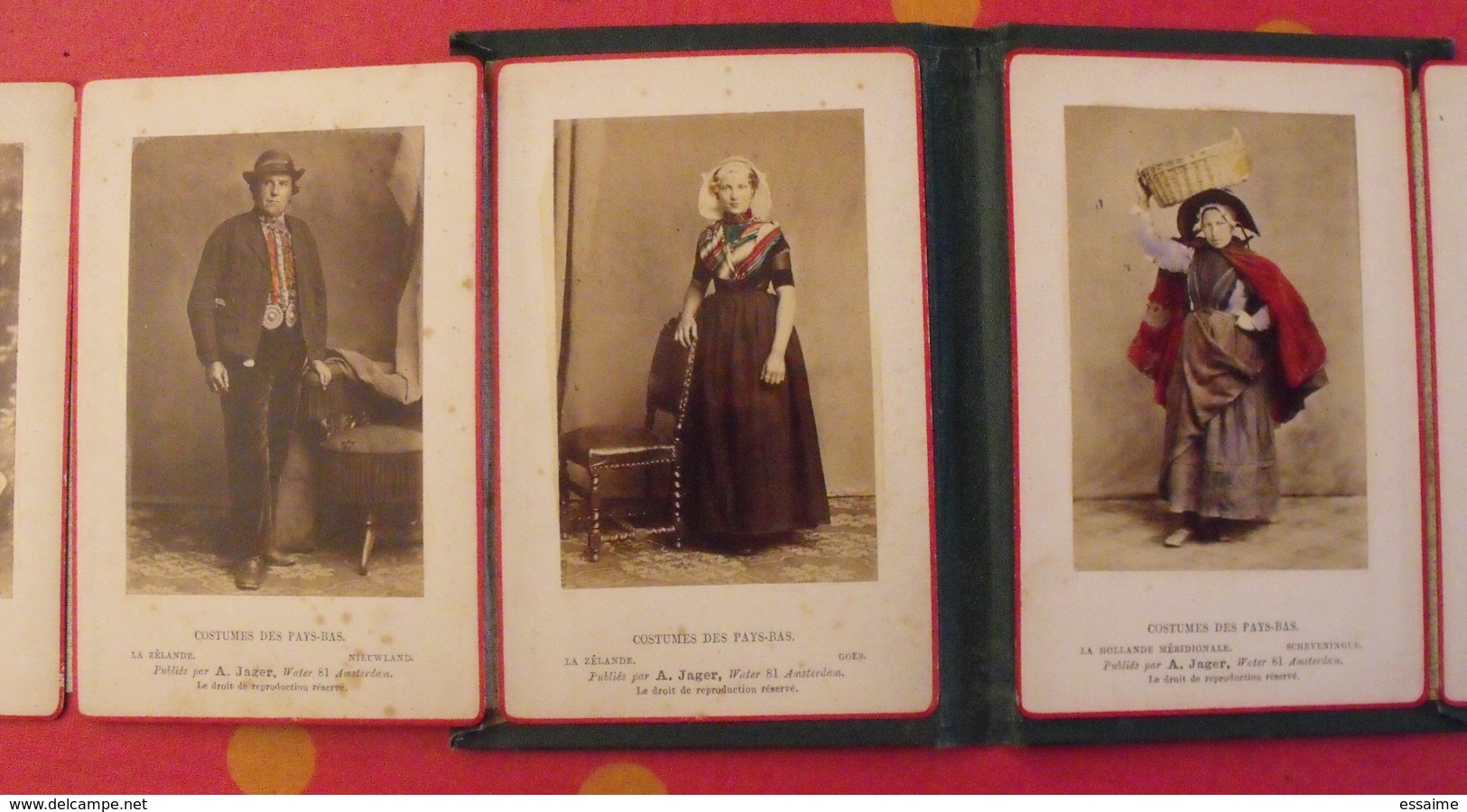 Album De Costumes Des Pays-Bas Vers 1890-1900. 12 Photos Colorées Des Costumes Provinciaux En Dépliant - Sin Clasificación