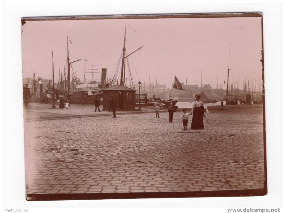 France Boulogne-sur-Mer Le Port Bateaux Drapeau Britannique Ancienne Photo 1920 - Places