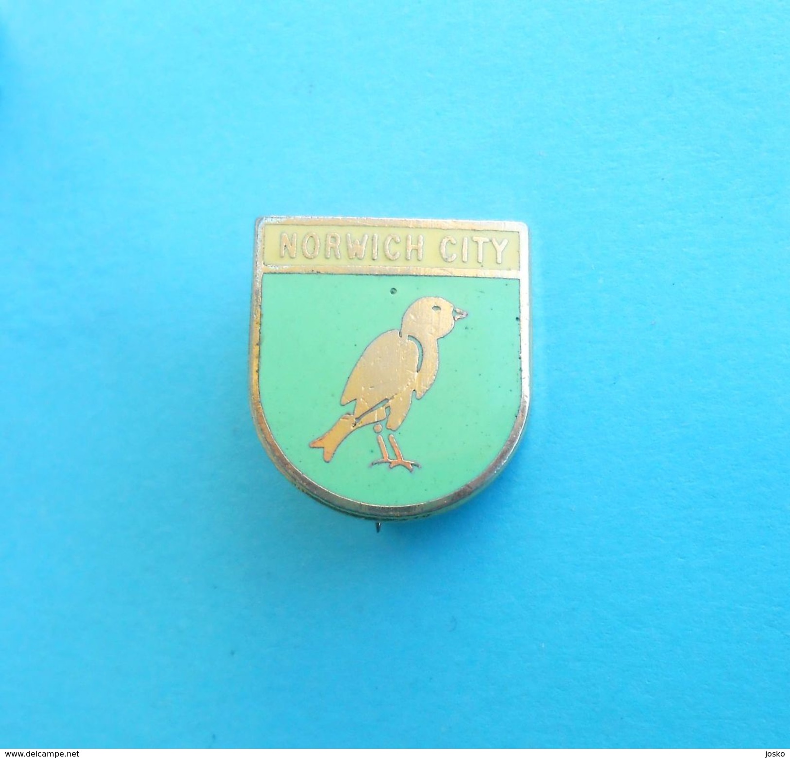 NORWICH CITY FC - England Football Soccer Club Enamel Pin Badge Fussball Futbol Futebol Foot Calcio Anstecknadel British - Football