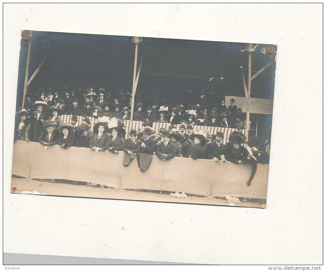 16 // ANGOULEME    Carte Photo / Tribune Manifestation  CONCOURS HIPPIQUE  MAI 1909/ Latrelle Photographe / ** 5 - Angouleme