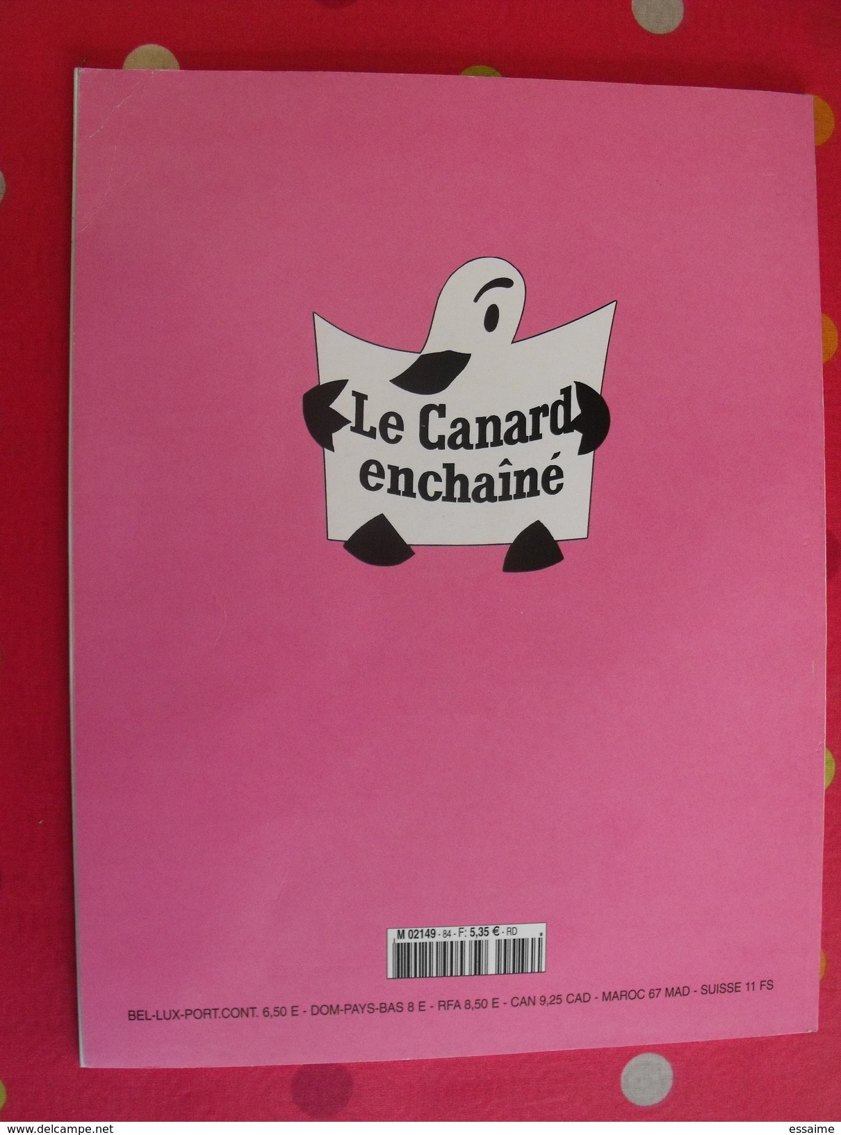 Le Cul Mis à Nu.. Les Dossiers Du Canard Enchaîné Sur Le Sexe (télé, Vacances Loisirs, Cuiné...). 2001 - Humor