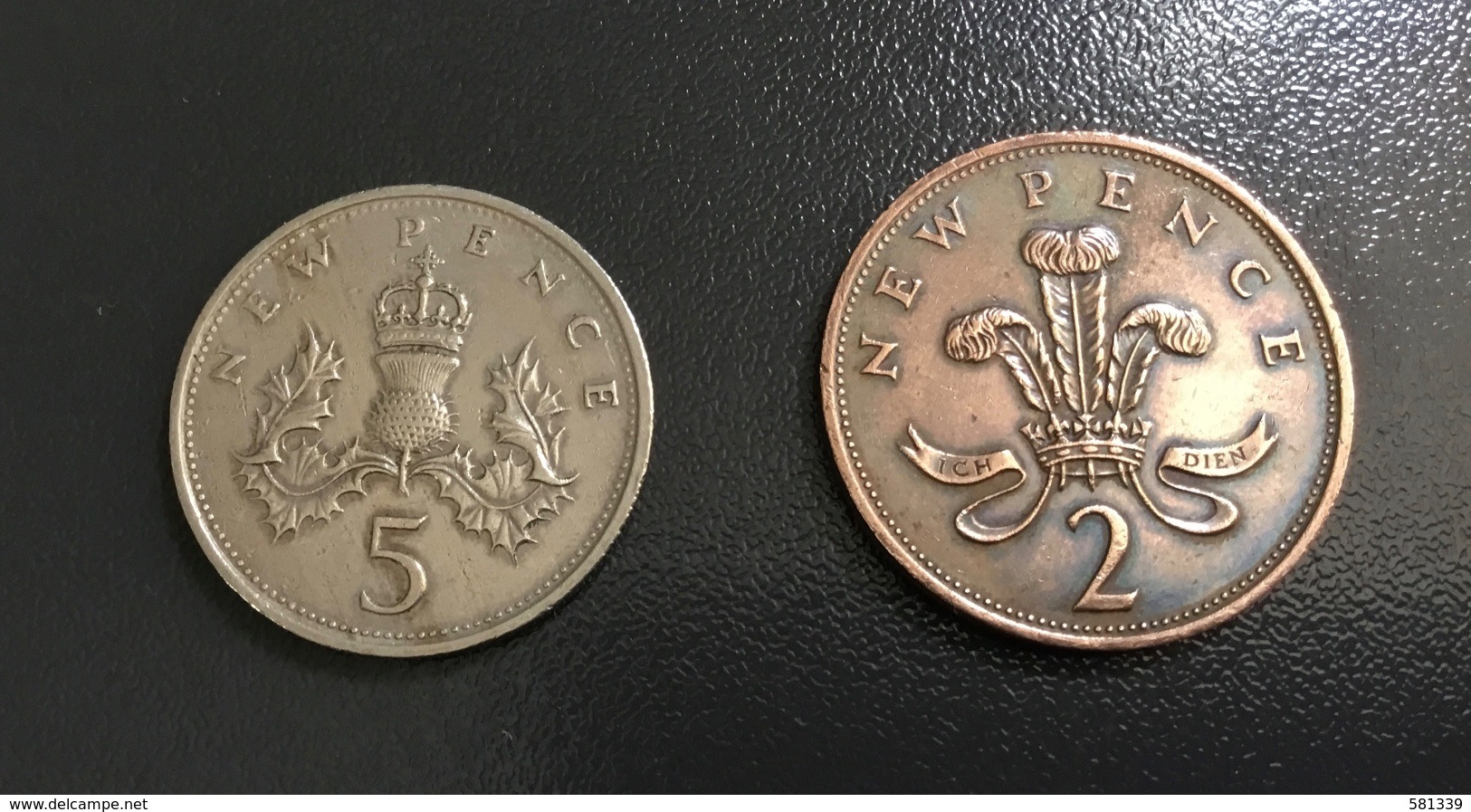 INGHILTERRA - ENGLAND  2 Monete :  2 NEW PENCE Del 1981 +  5 NEW PENCE Del 1979 - 5 Pence & 5 New Pence