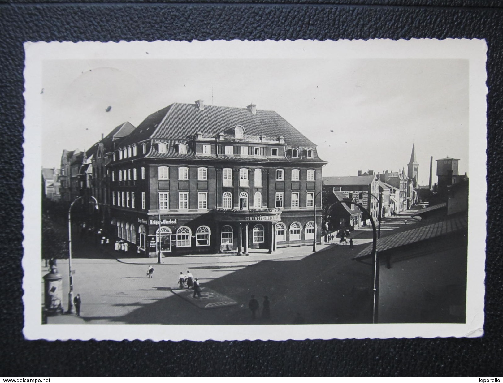 AK NEUMÜNSTER Bahnhofshotel 1942  //// D*27899 - Neumünster