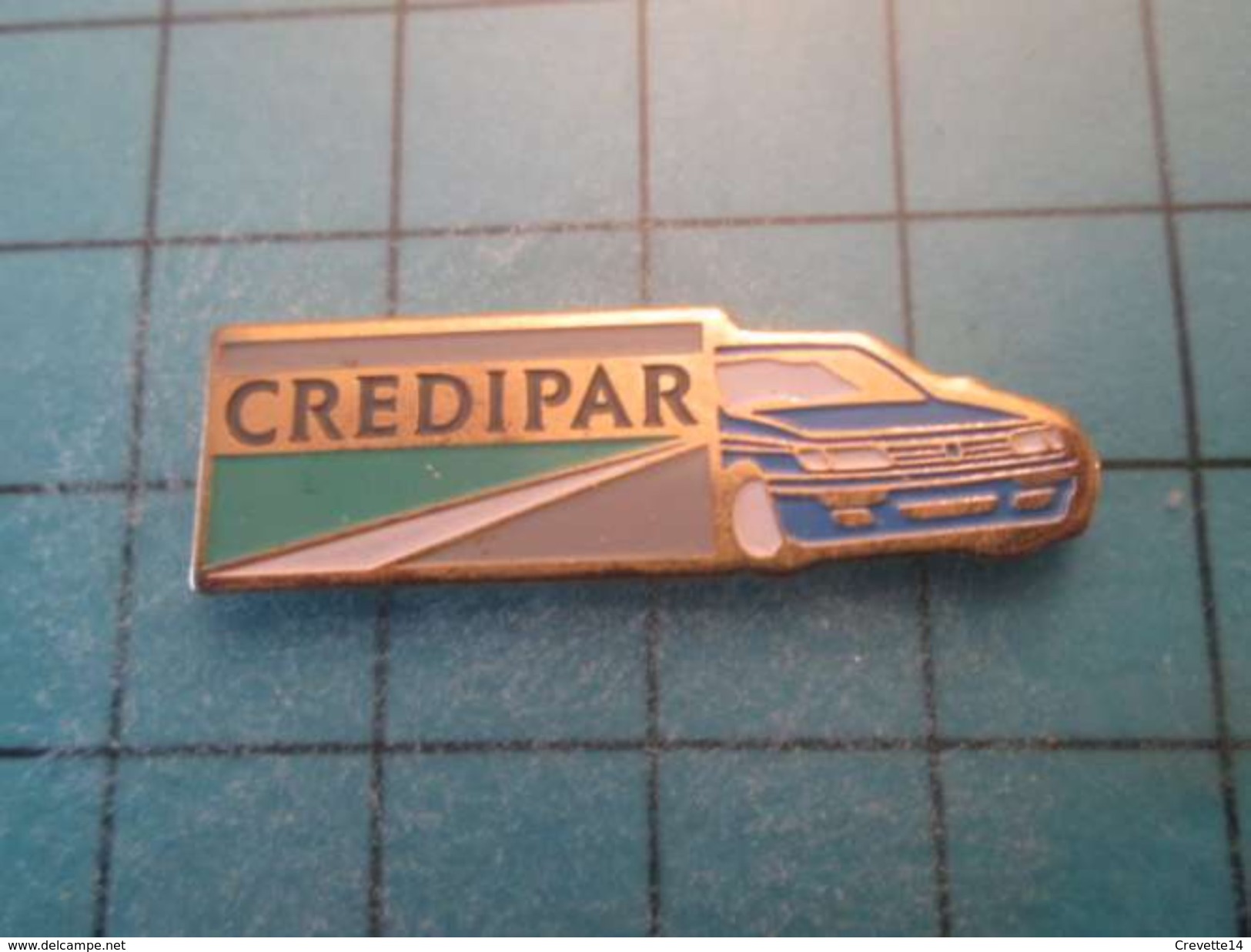 Pin412d Pin's Pins / Beau Et Rare : CREDIPAR VOITURE BLEU CIEL PEUGEOT 605 - Peugeot