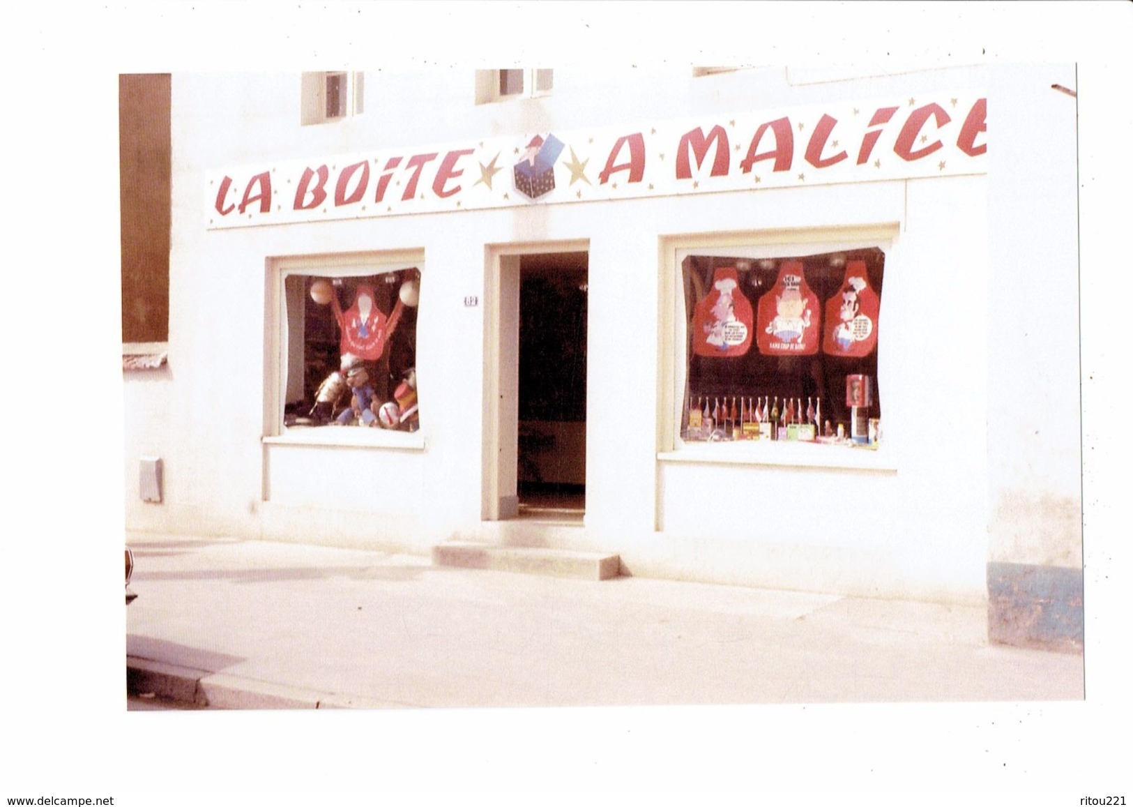 Photographie - 21 - DIJON - Côte D'Or Commerce Magasin LA BOITE A MALICE Tablier Humour - Métiers