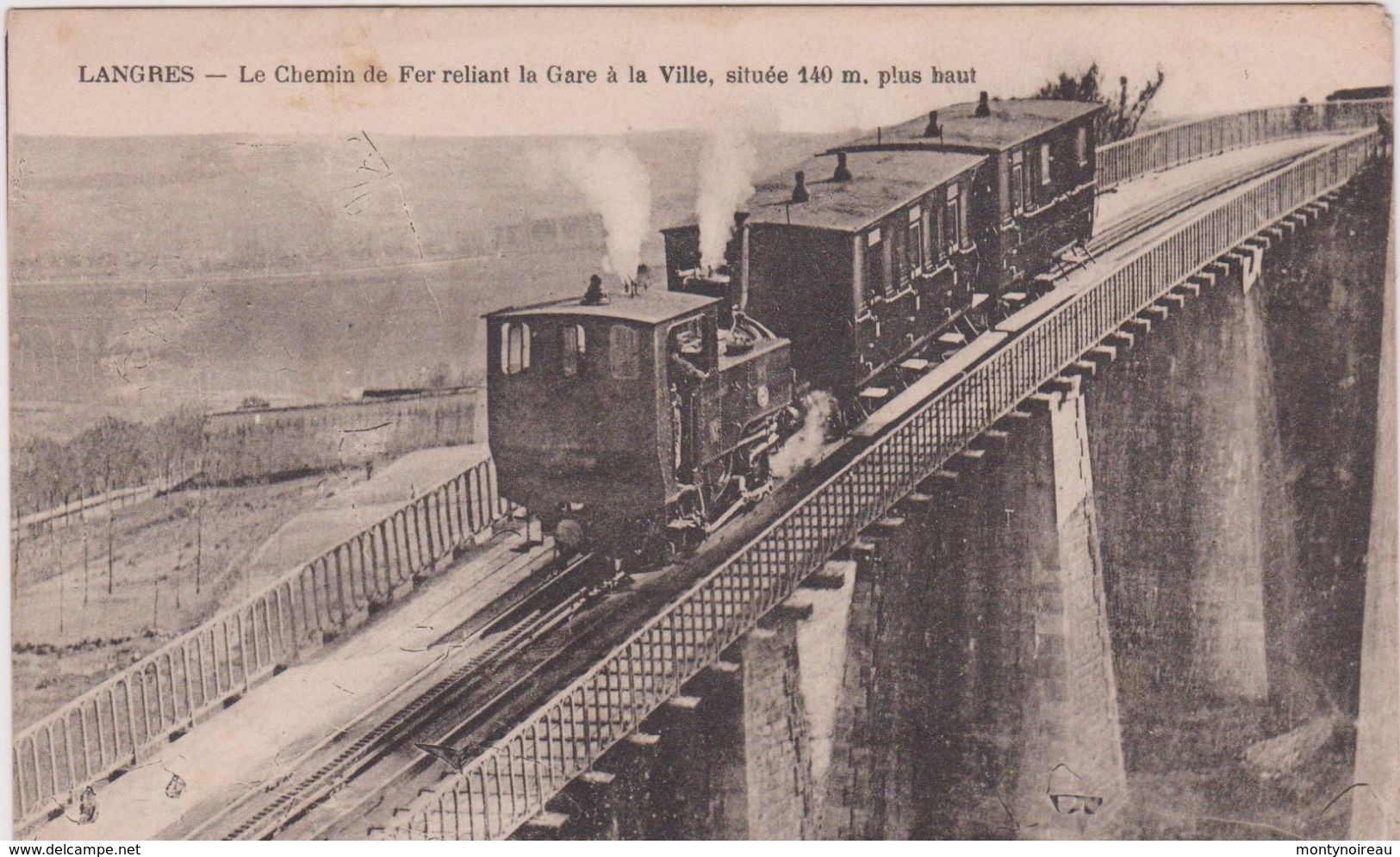 Haute  Marne :  LANGRES : Le  Chemin De  Fer  Reliant La  Gare A La  Ville  En Train - Langres