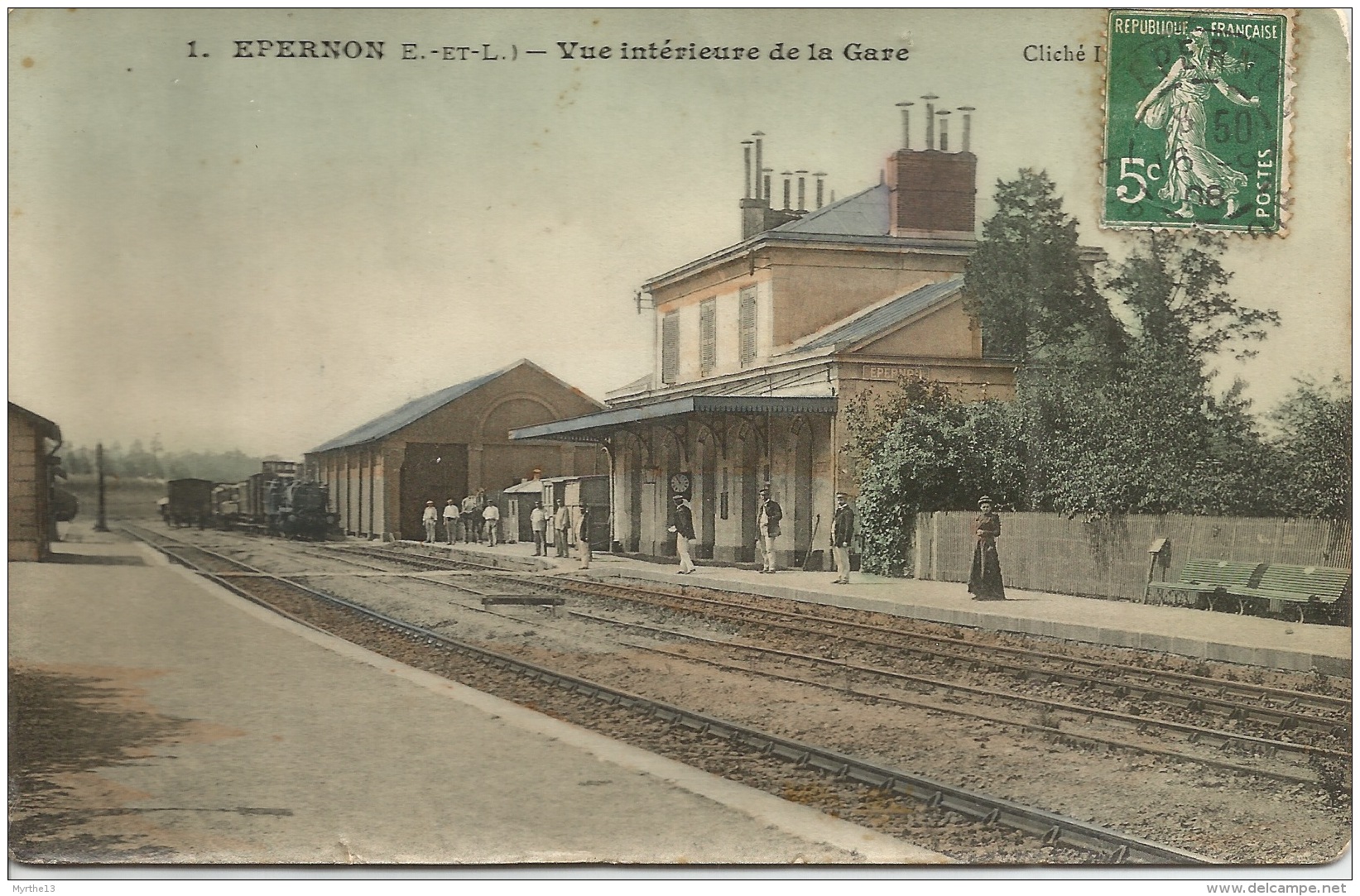 28  EPERNON Vue Intérieur De La Gare  Train - Epernon