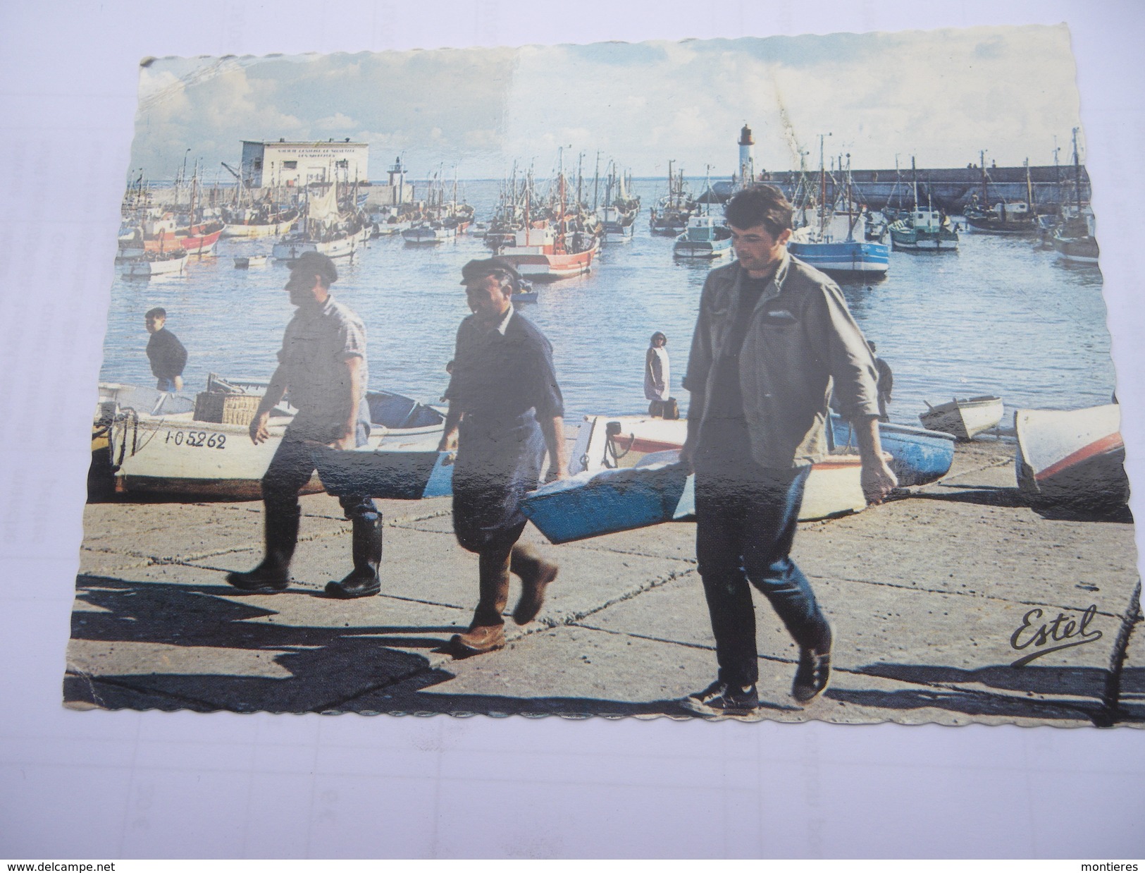 CPSM 17 CHARENTE-MARITIME - ILE D'OLERON PORT DE LA COTINIERE DÉCHARGEMENT DU POISSON - Ile D'Oléron