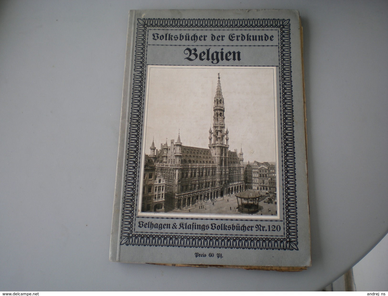 Belgien - Alte Bücher