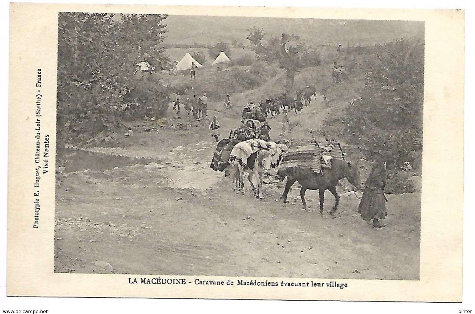 MACEDOINE - Caravane De Macédoniens évacuant Leur Village - Macédoine Du Nord