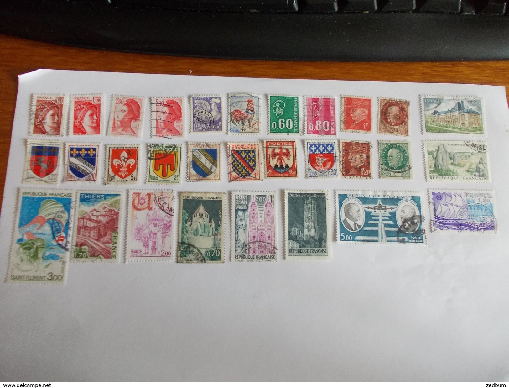 TIMBRE France Lot De 30 Timbres à Identifier N° 549 - Alla Rinfusa (max 999 Francobolli)