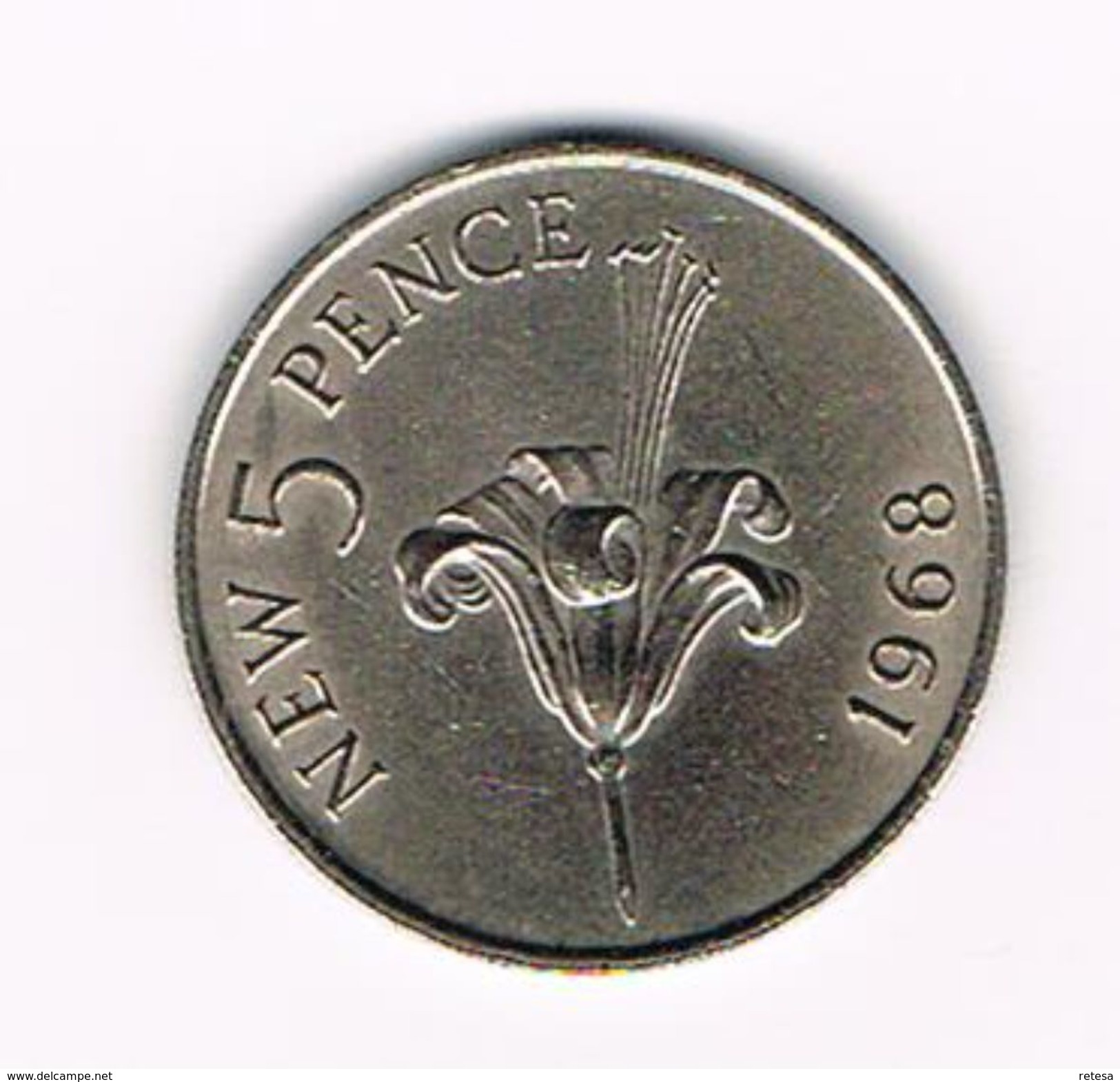 )  GUERNSEY  5 NEW PENCE  1968 - Guernesey