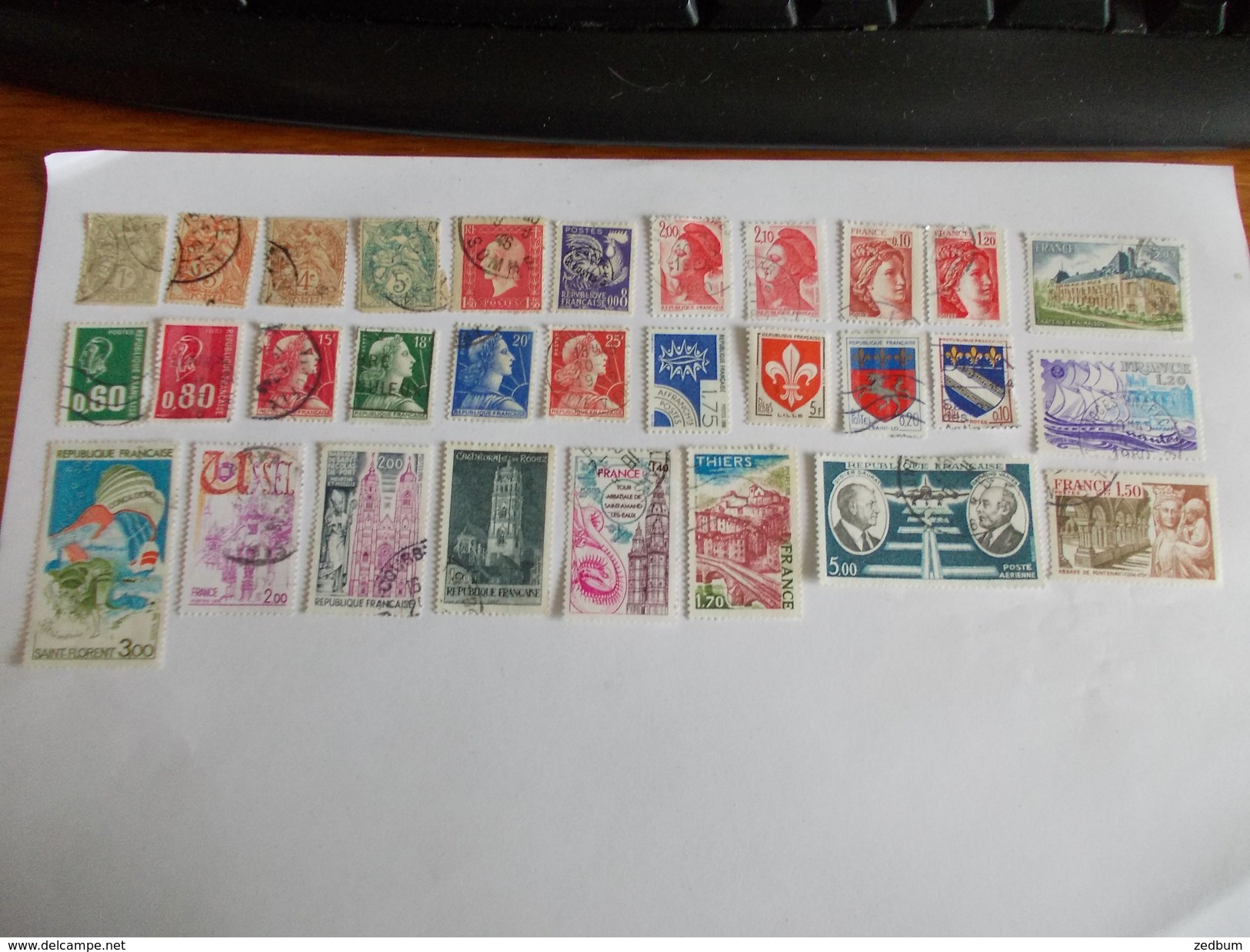 TIMBRE France Lot De 30 Timbres à Identifier N° 552 - Alla Rinfusa (max 999 Francobolli)