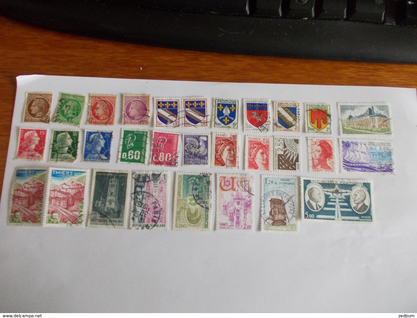 TIMBRE France Lot De 30 Timbres à Identifier N° 554 - Alla Rinfusa (max 999 Francobolli)