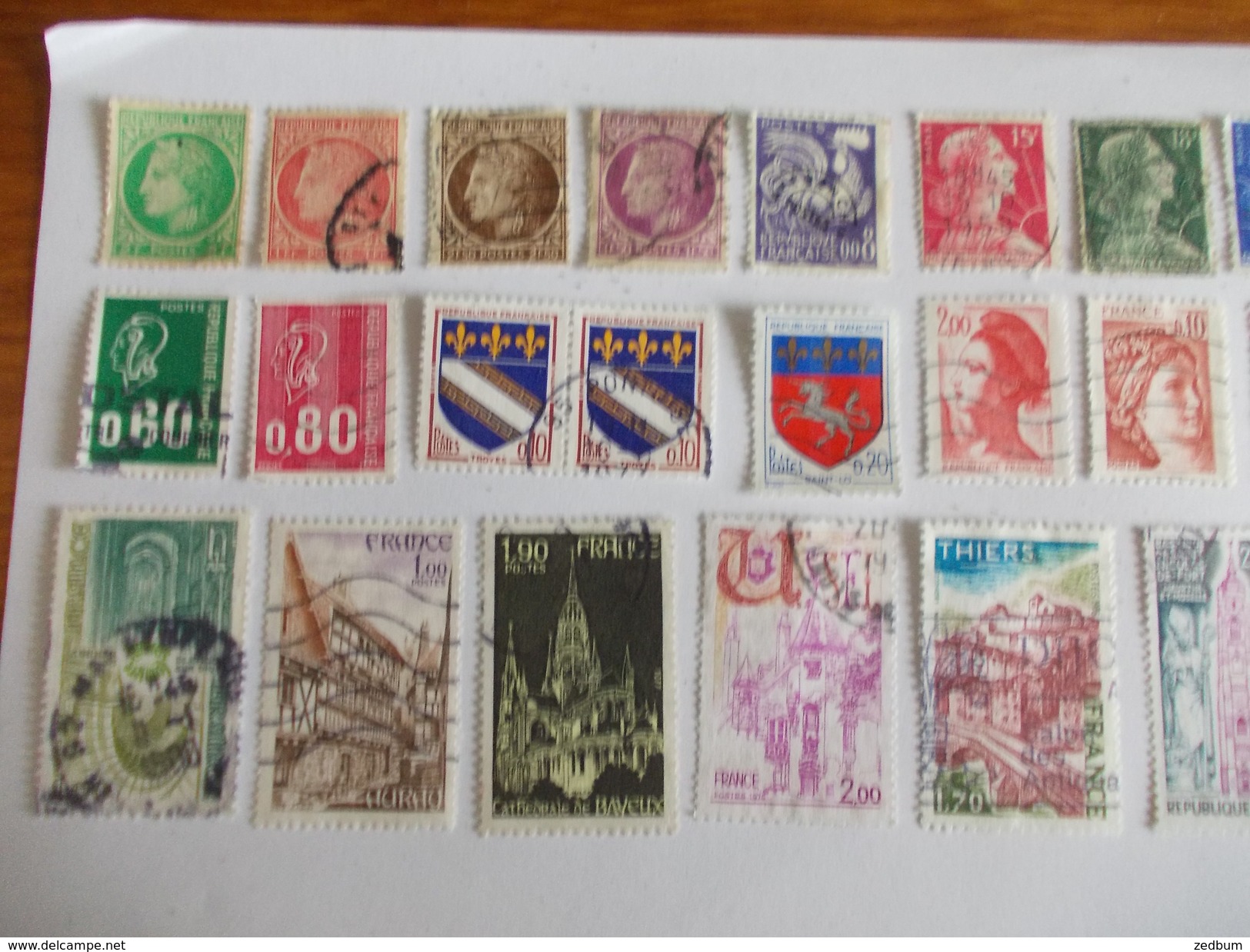 TIMBRE France Lot De 30 Timbres à Identifier N° 555 - Alla Rinfusa (max 999 Francobolli)