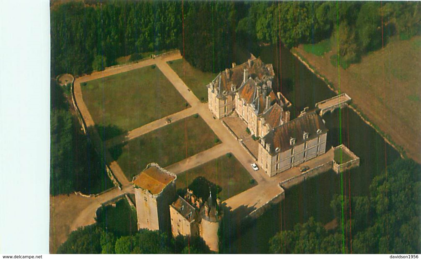 Cpsm -    Saint Loup Sur Thouet   -  Le Château  S621 - Other & Unclassified