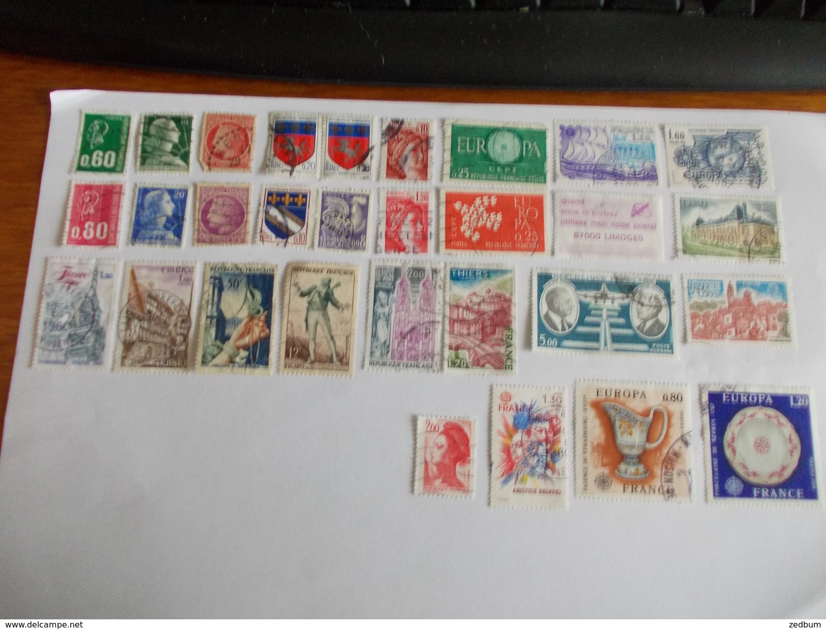 TIMBRE France Lot De 30 Timbres à Identifier N° 560 - Alla Rinfusa (max 999 Francobolli)