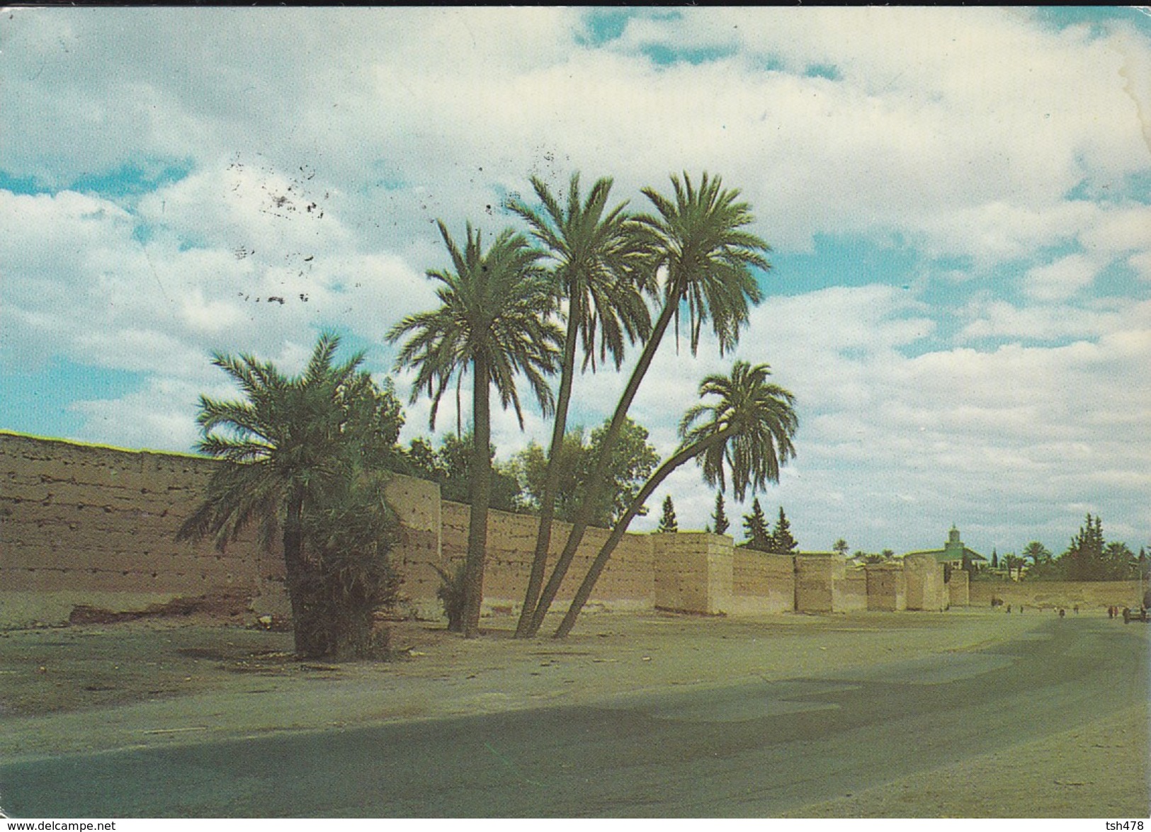 MAROC---MARRAKECH---bab Doukala--voir 2 Scans - Marrakech