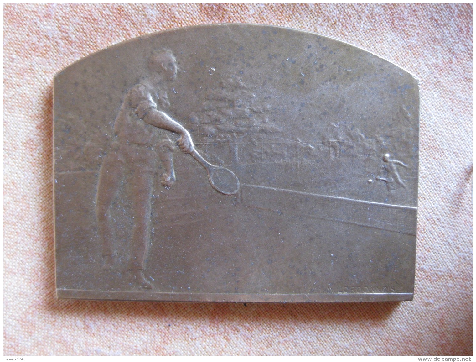 Médaille TOURNOIS DE TENNIS 1923 Offert Par L&rsquo;ECHO DE PARIS, Par M. LORDONNAIS - Sonstige & Ohne Zuordnung