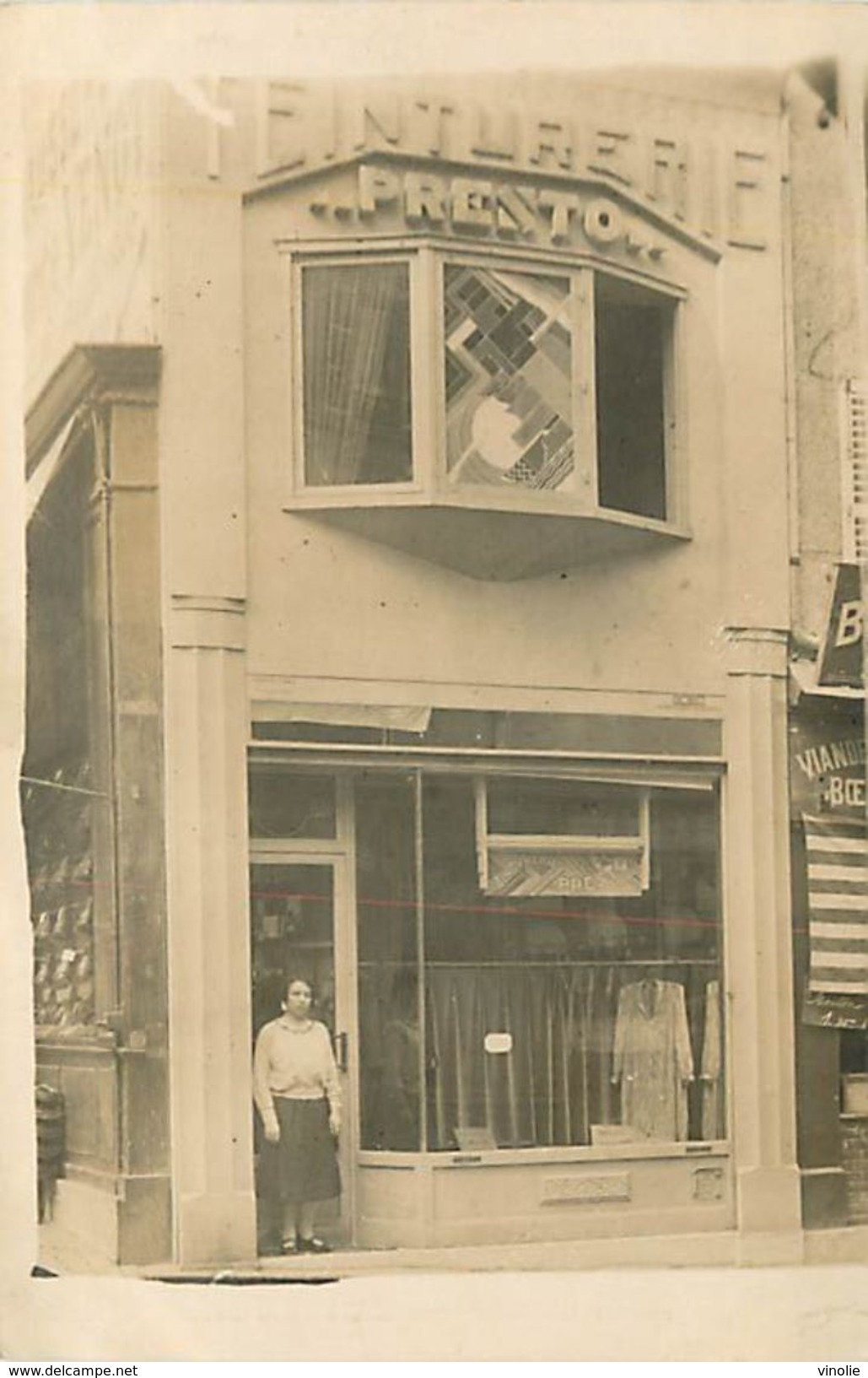 A-17.9093 :  CARTE PHOTO. BOUTIQUE COMMERCE TEINTURERIE PRESTO ART MODERNE. ARCHITECTURE. NON LOCALISEE. - Shops