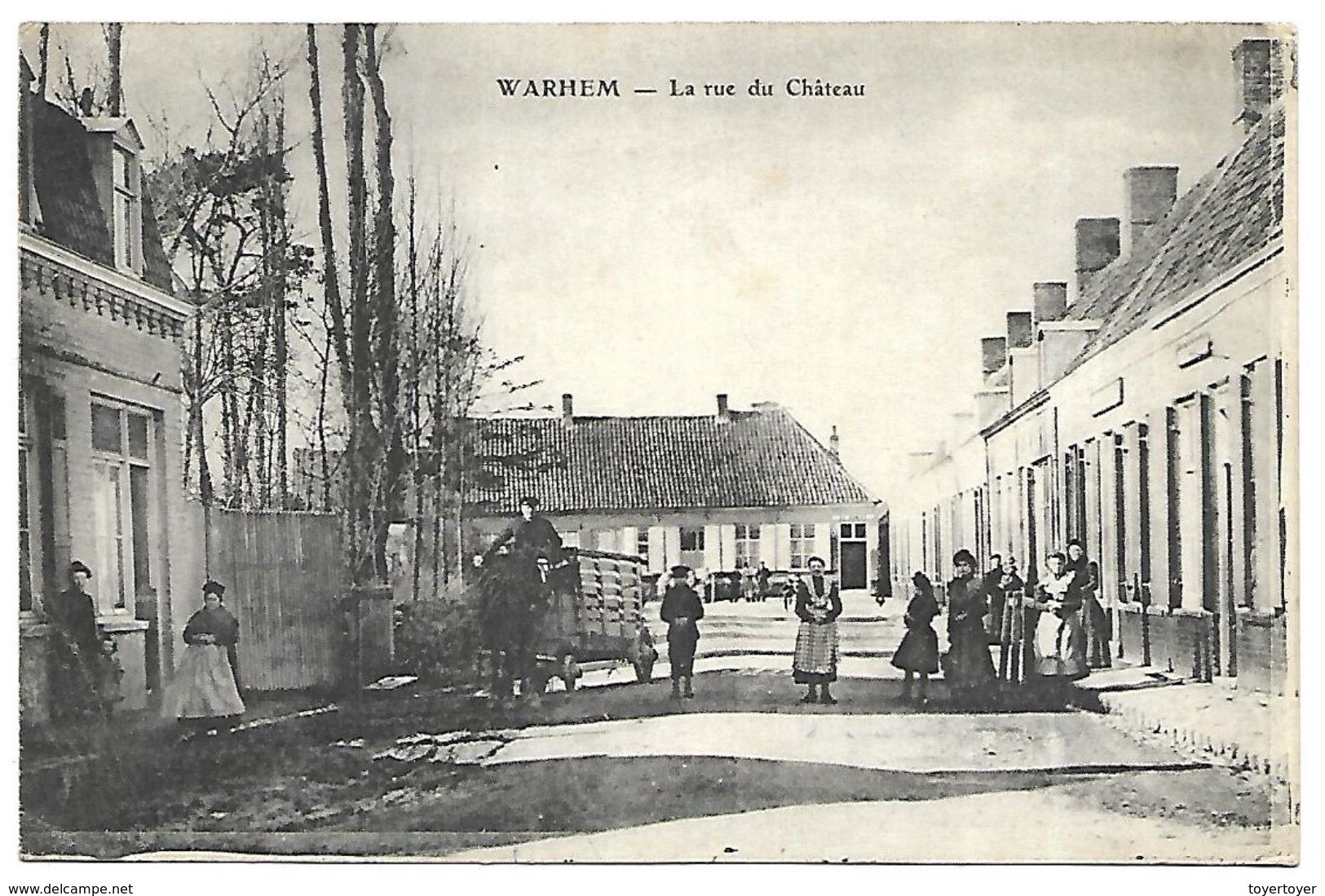 CP 524  CPA De Warhem (59) La Rue Du Château - Autres & Non Classés