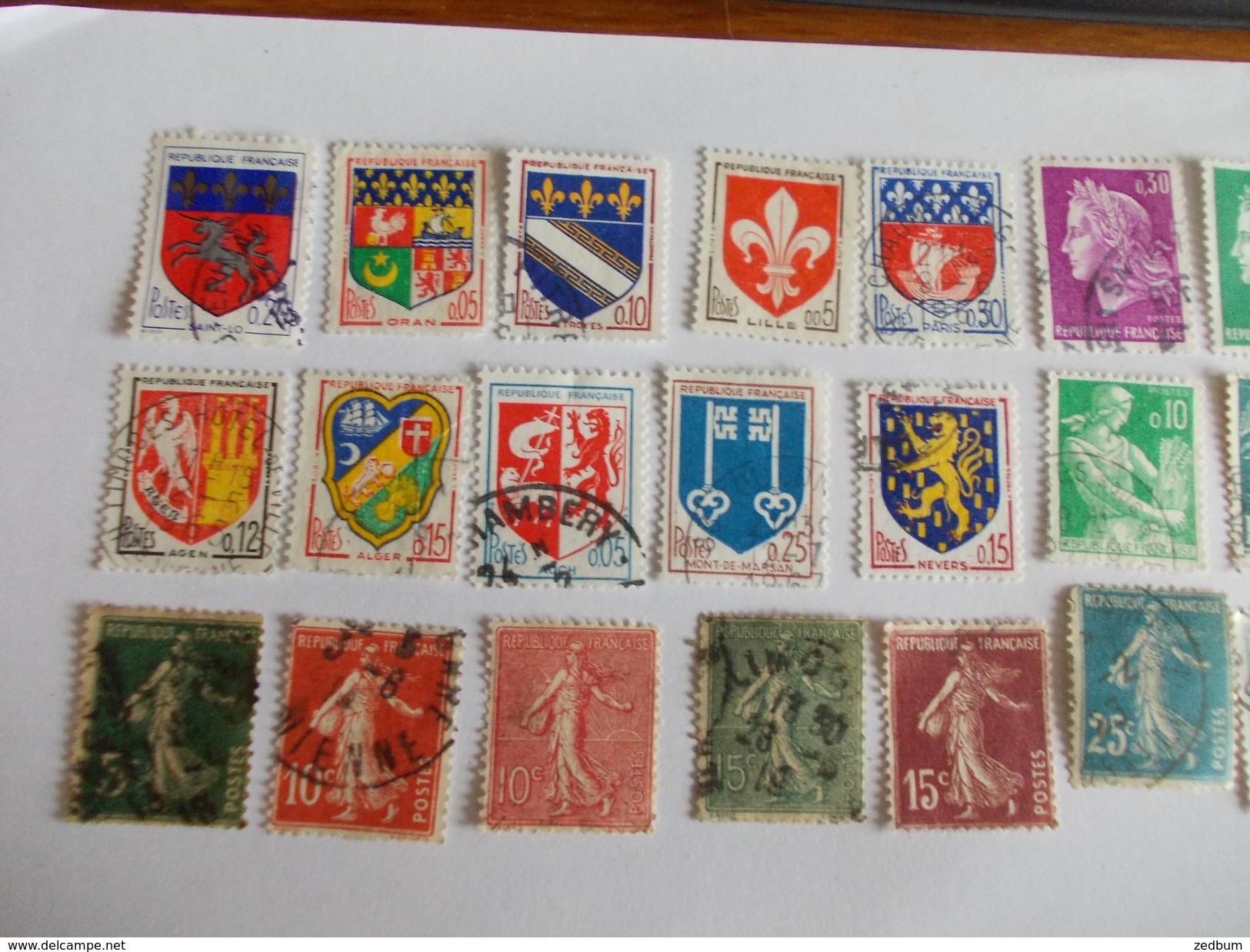 TIMBRE France Lot De 30 Timbres à Identifier N° 577 - Alla Rinfusa (max 999 Francobolli)