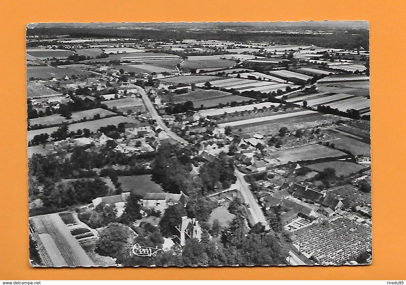 CPSM 49 FAYE D ANJOU UNE VUE AERIENNE SUR LA TOUCHE - Autres & Non Classés