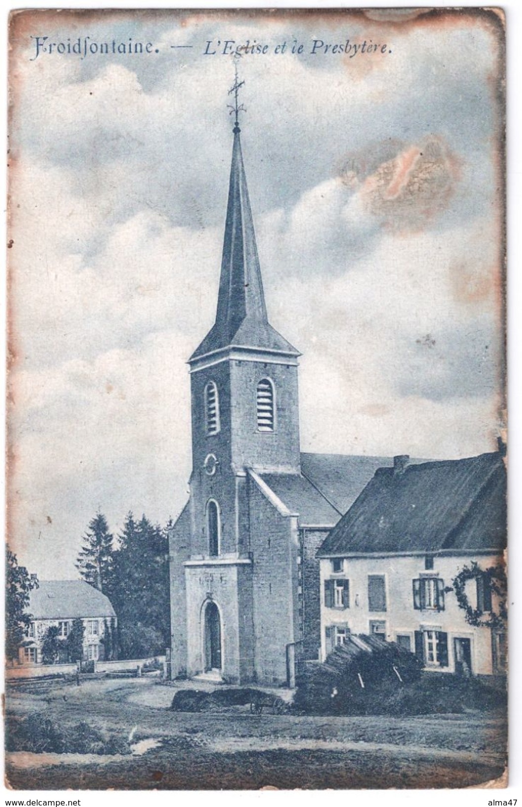 Froidfontaine (Vonêche) - Eglise, Presbytère Et Maison - Circulé 1907 - Carte Bleutée Rescapée Du Feu ! - Beauraing