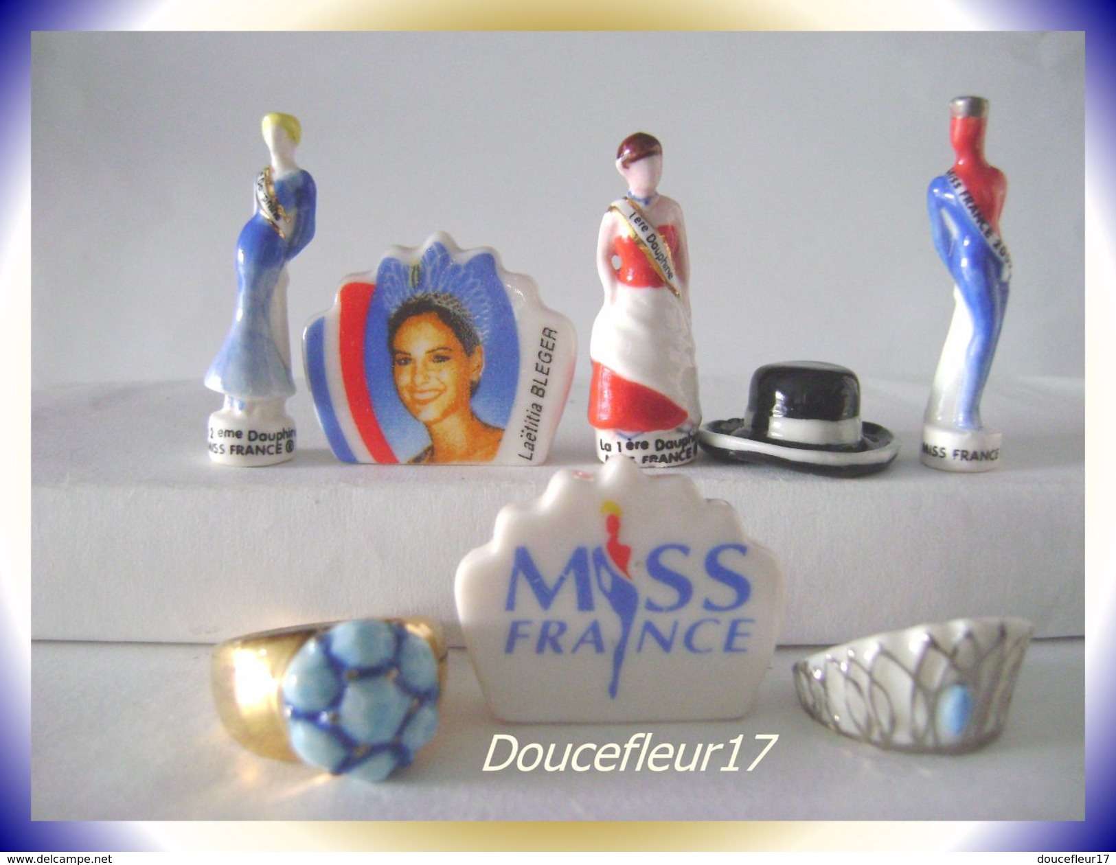 Miss France ... Lot De 8 Fèves ... Ref AFF : 121-2005...(pan 002) - Personnages