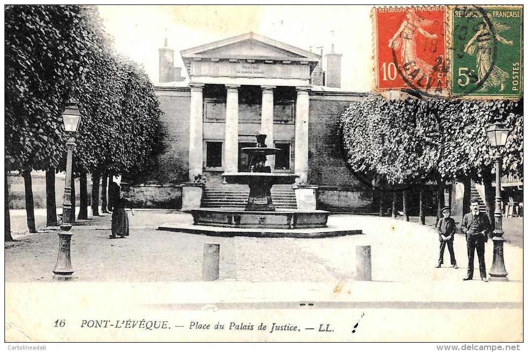 [DC10903] CPA - FRANCIA - PONT L'EVEQUE - PLACE DU PALAIS DE JUSTICE - Viaggiata - Old Postcard - Pont-l'Evèque