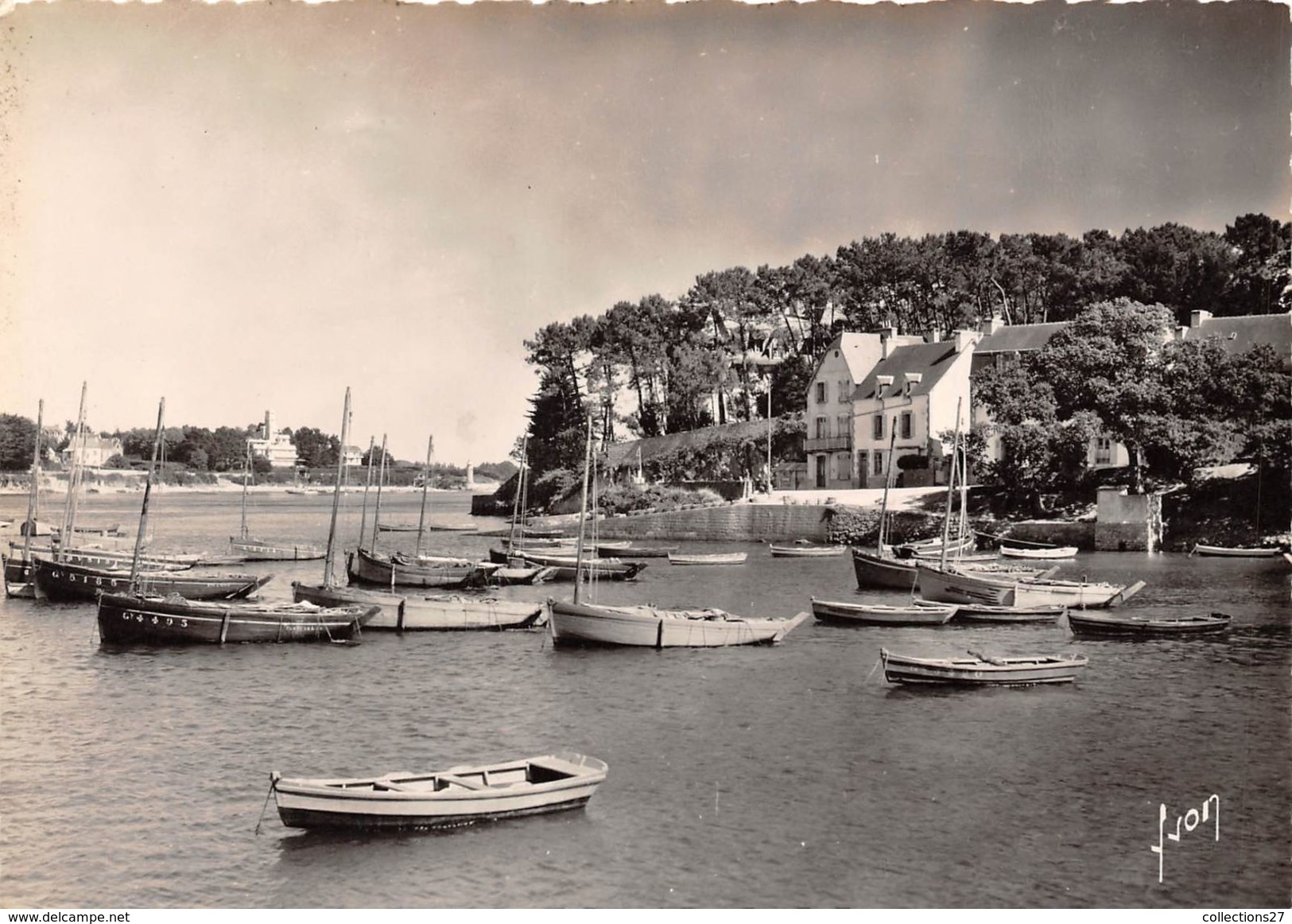 29-BENODET- BATEAUX DE PÊCHE AU MOUILLAGE - Bénodet