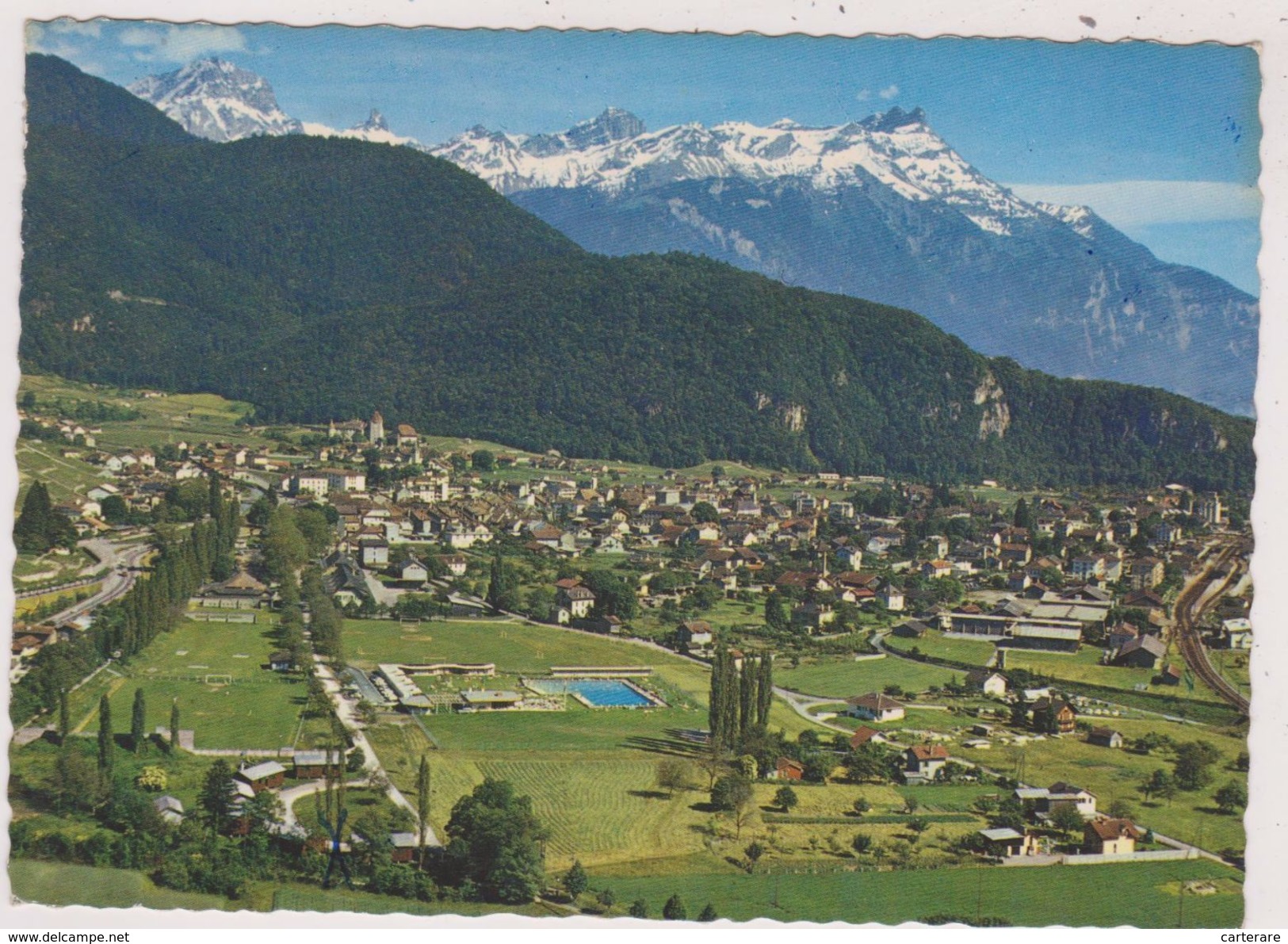 SUISSE,SWITZERLAND,SVIZZERA,SCHWEIZ,HELVETIA,VAUD,AIGLE,VUE AERIENNE,PISCINE,TERRE AGRICOLE - Aigle