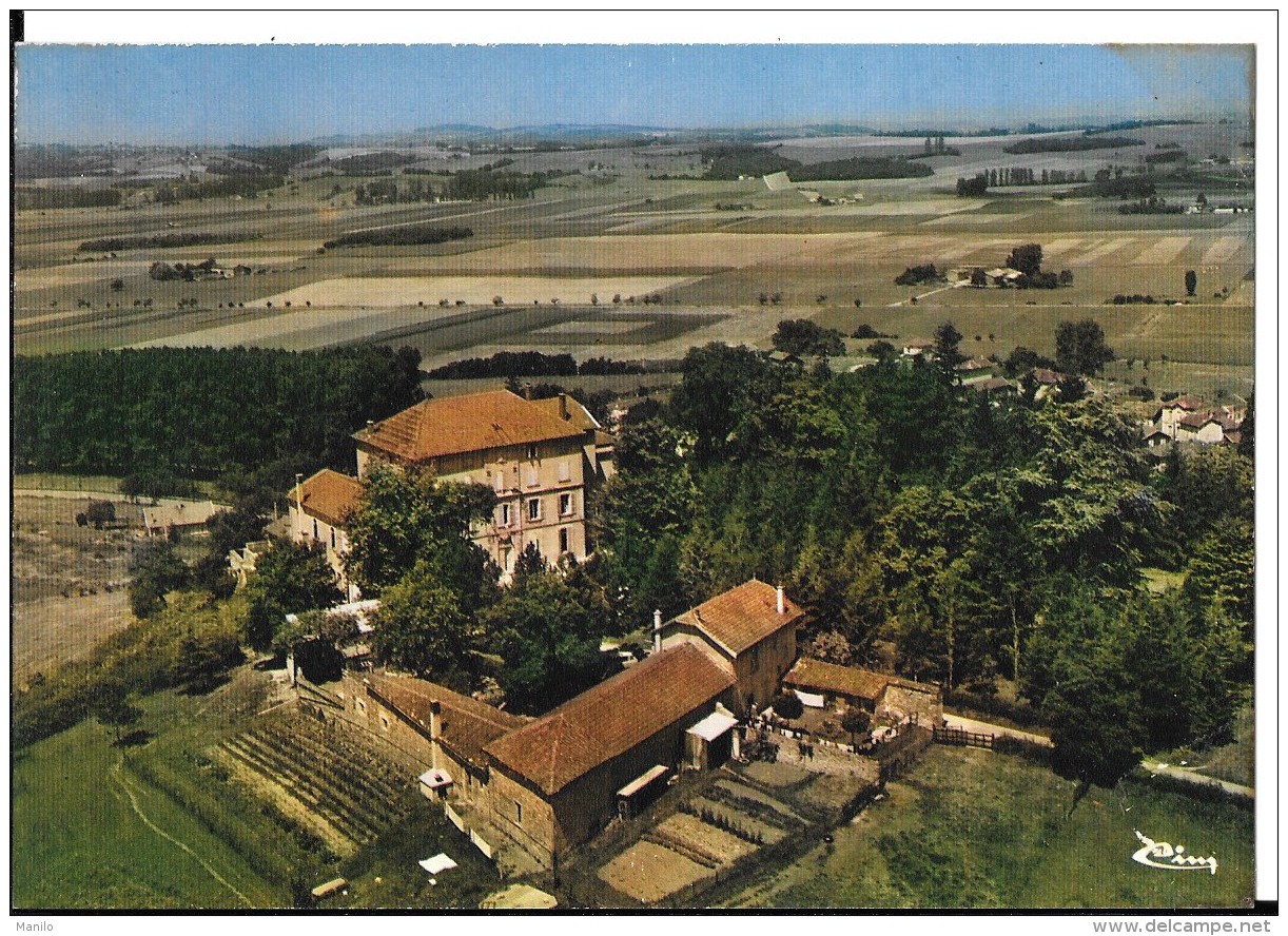 38 - DIEMOZ  -  Vue Aérienne - Maison De Repos Sous Les Pins  Ref /38.144.99.8113     CIM -COMBIER Imp à Macon - Diémoz