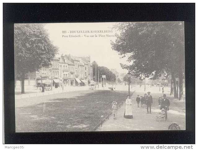 Bruxelles Koekelberg Parc Elisabeth Vue Sur La Place Simonis  édit. HG N° 223 - Koekelberg