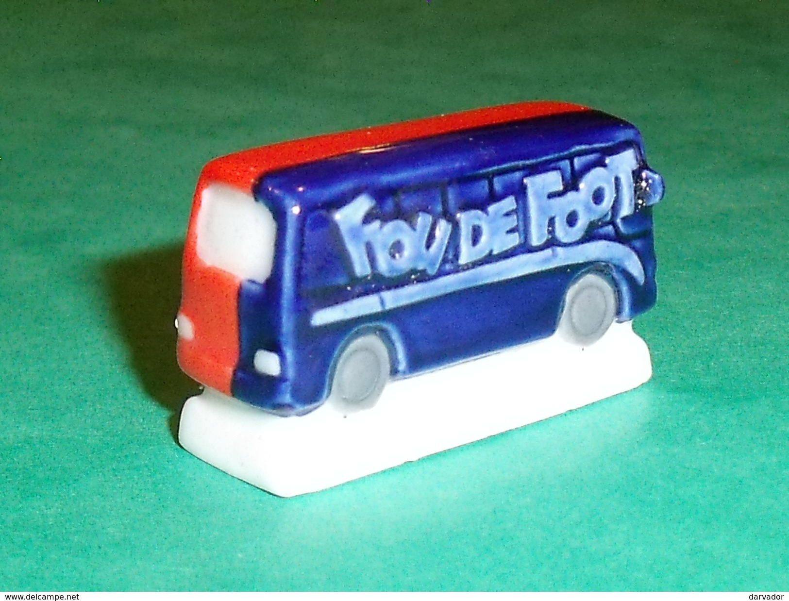 Fèves / Sports : Bus , Autocar , Fou De Foot  T124 - Sports