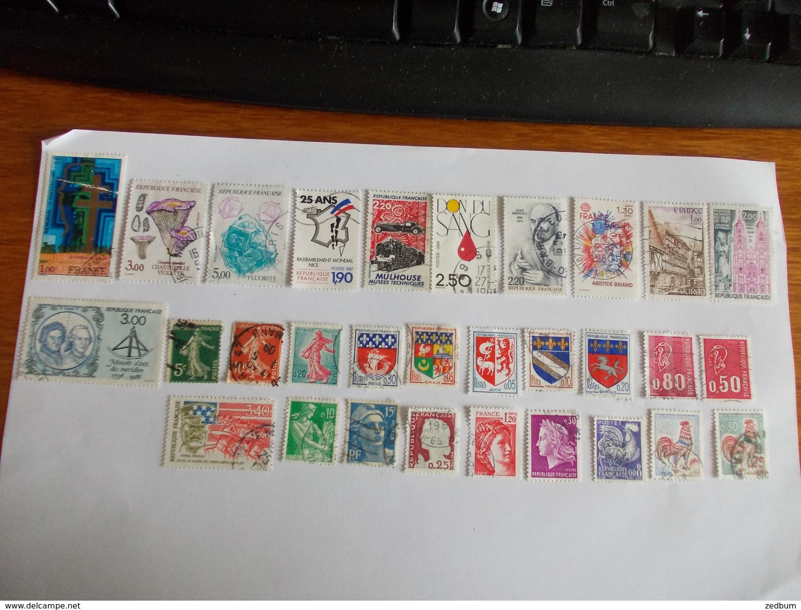 TIMBRE France Lot De 30 Timbres à Identifier N° 617 - Mezclas (max 999 Sellos)